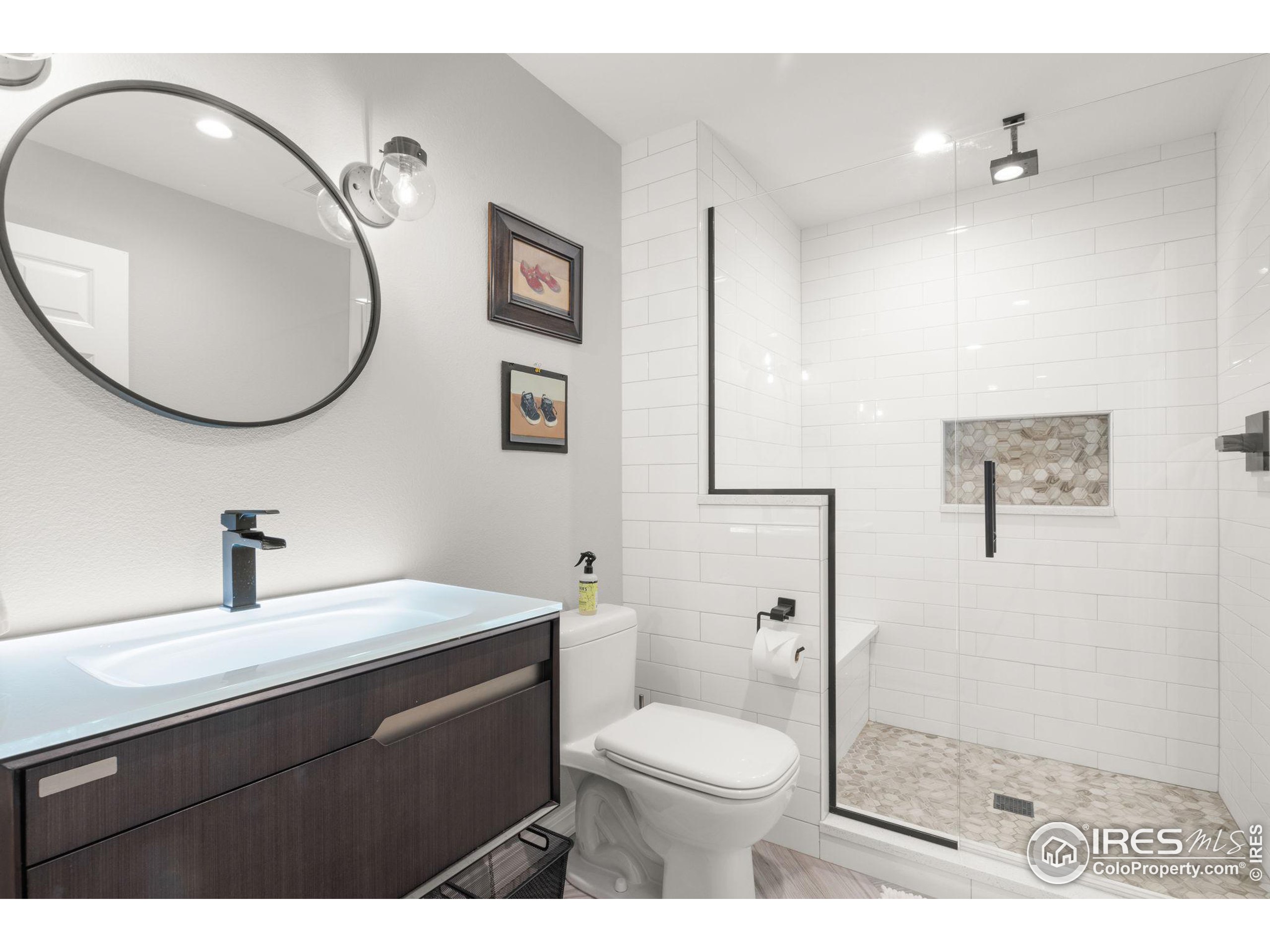 3440 Saint Vincent Pl