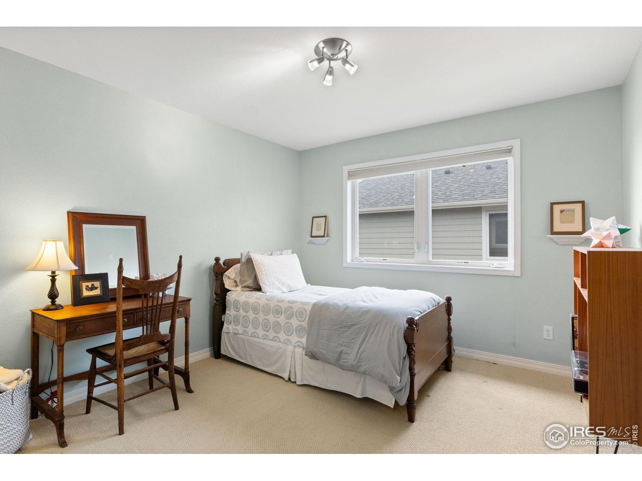 3440 Saint Vincent Pl