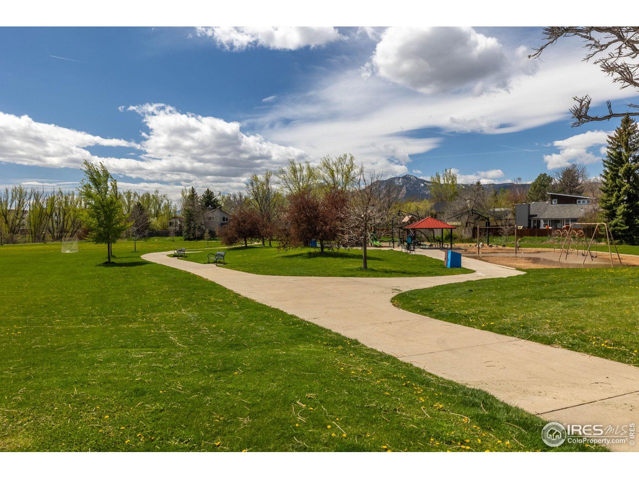 3440 Saint Vincent Pl