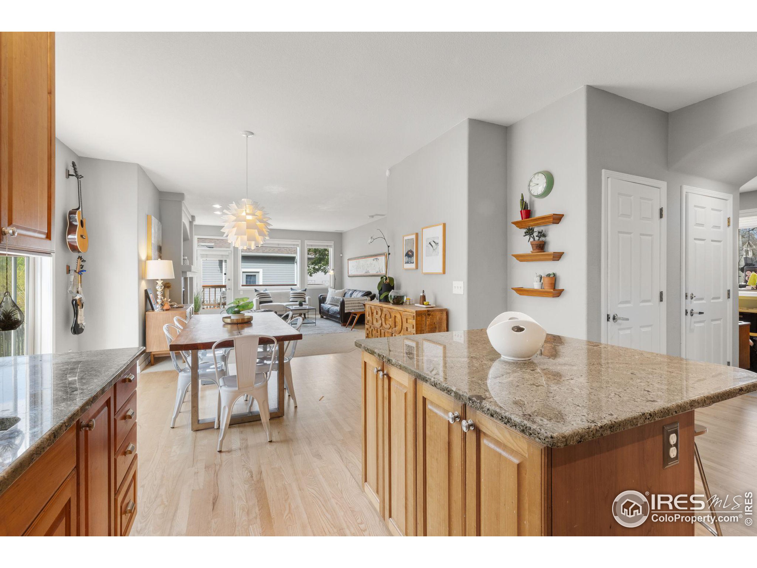 3440 Saint Vincent Pl