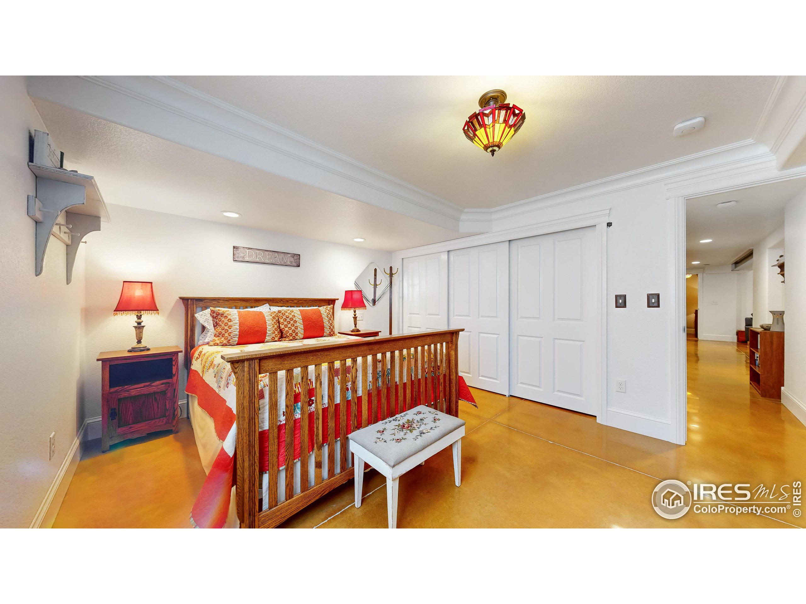 4091 Avenida del Sol Dr