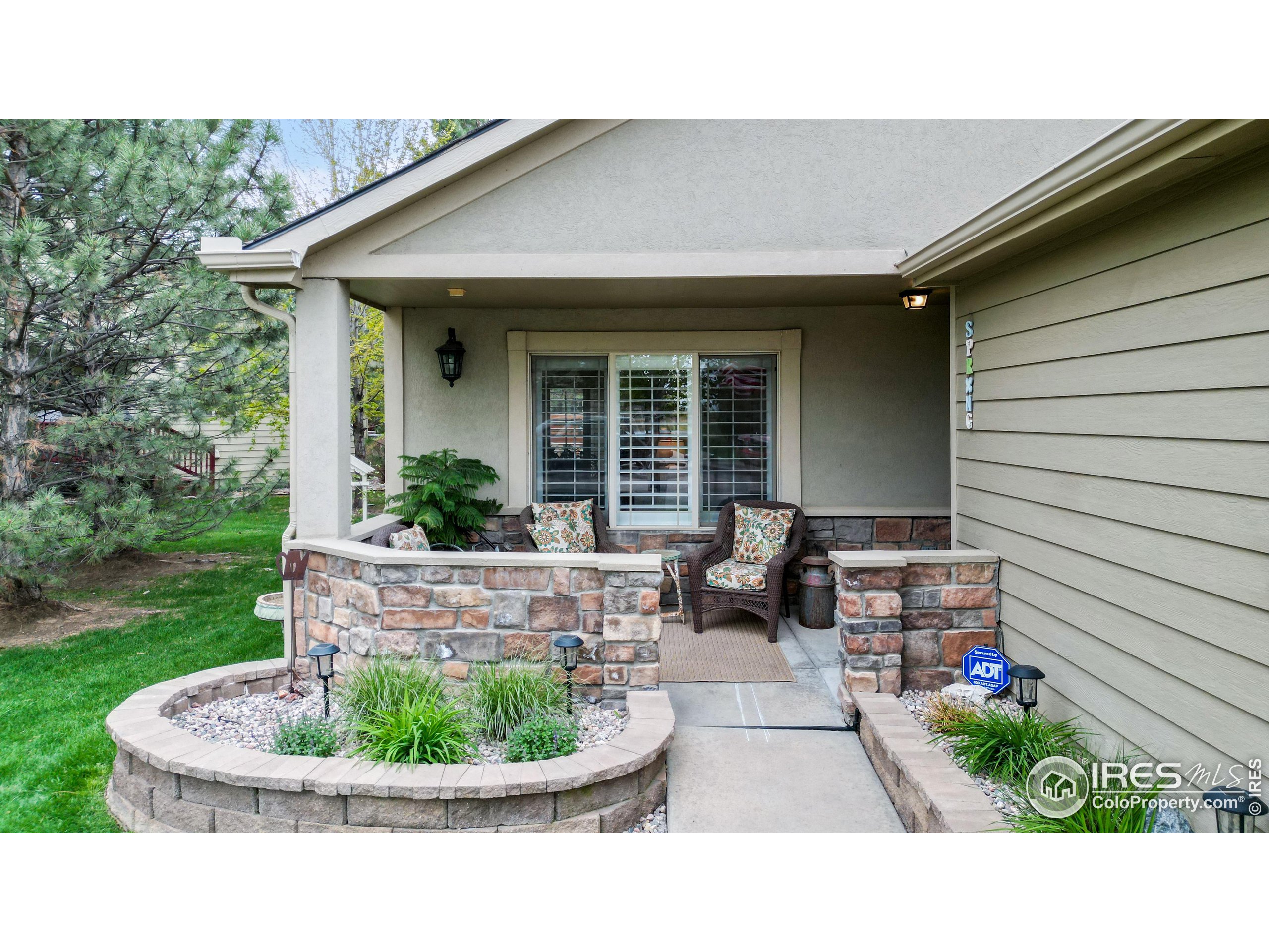4091 Avenida del Sol Dr