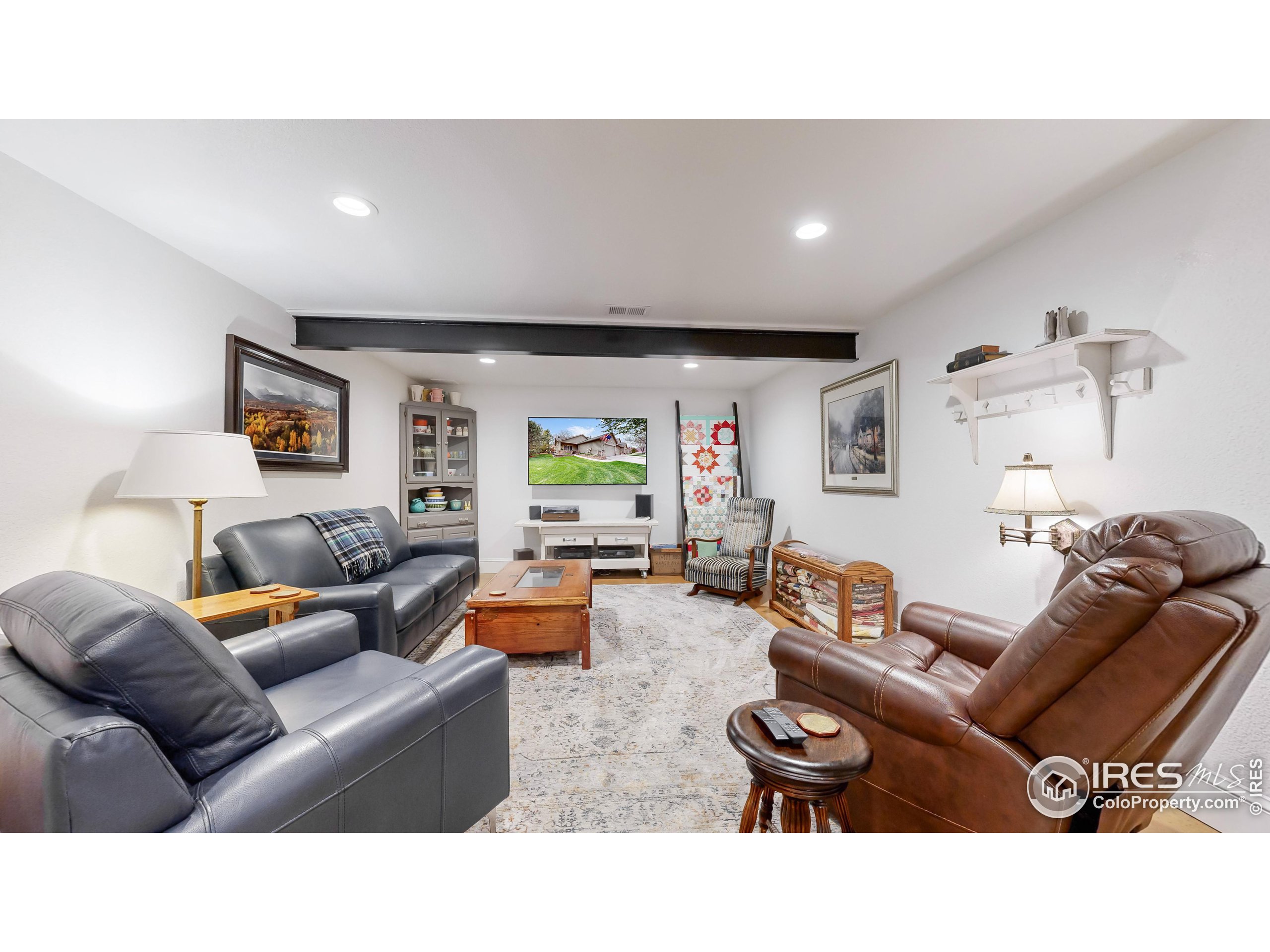 4091 Avenida del Sol Dr