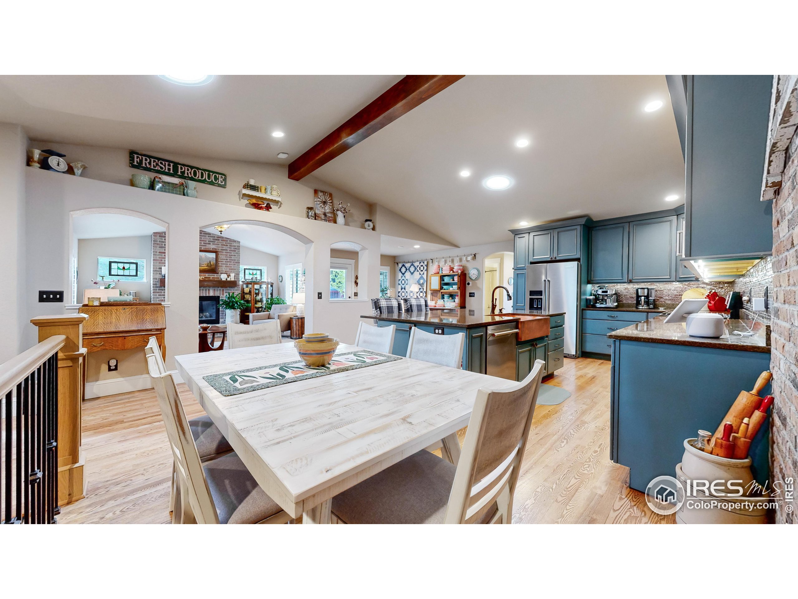 4091 Avenida del Sol Dr