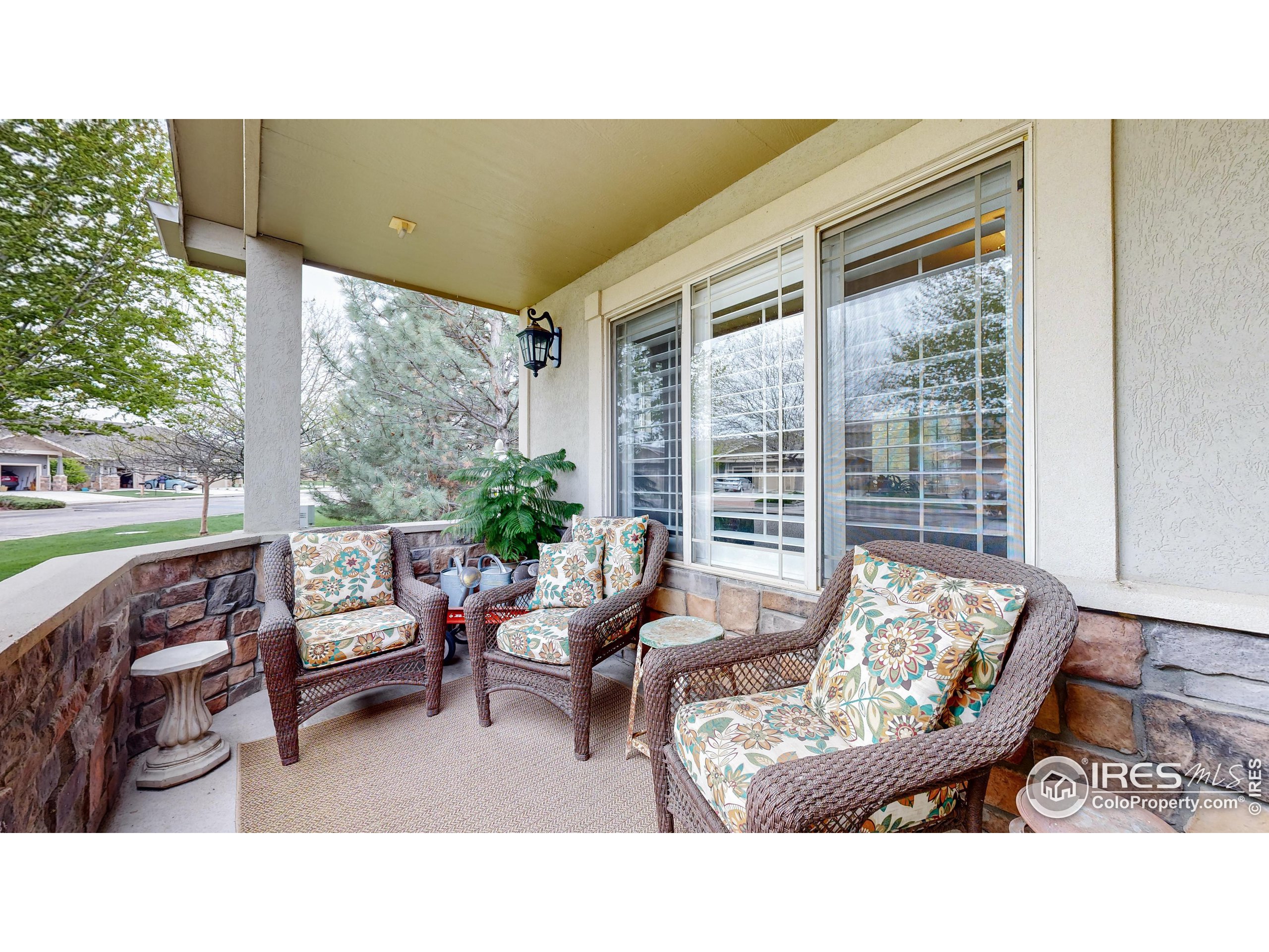 4091 Avenida del Sol Dr