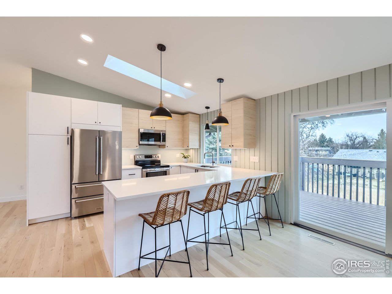 7215 Mount Sherman Rd