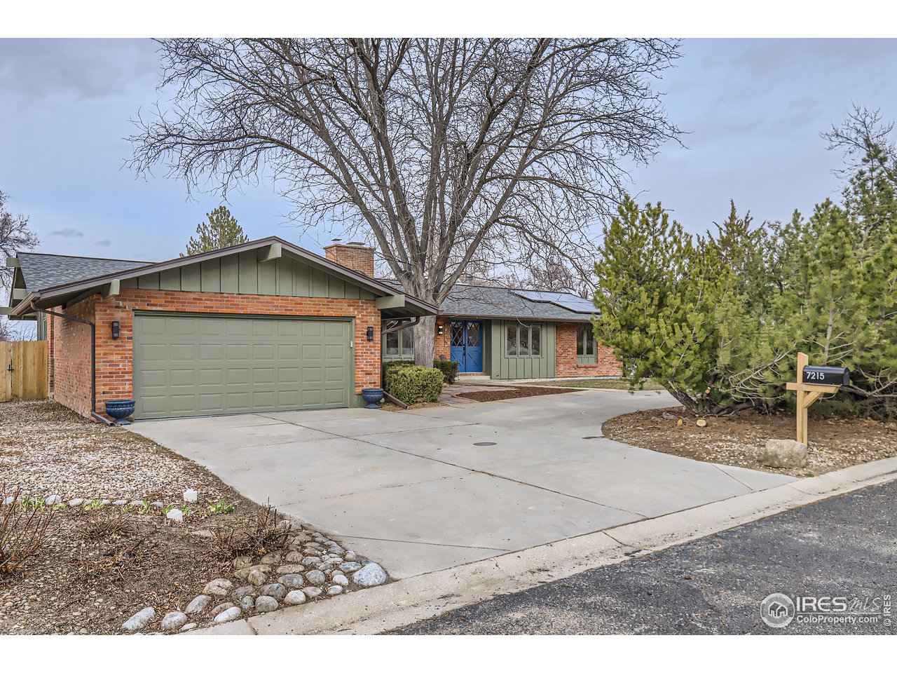 7215 Mount Sherman Rd