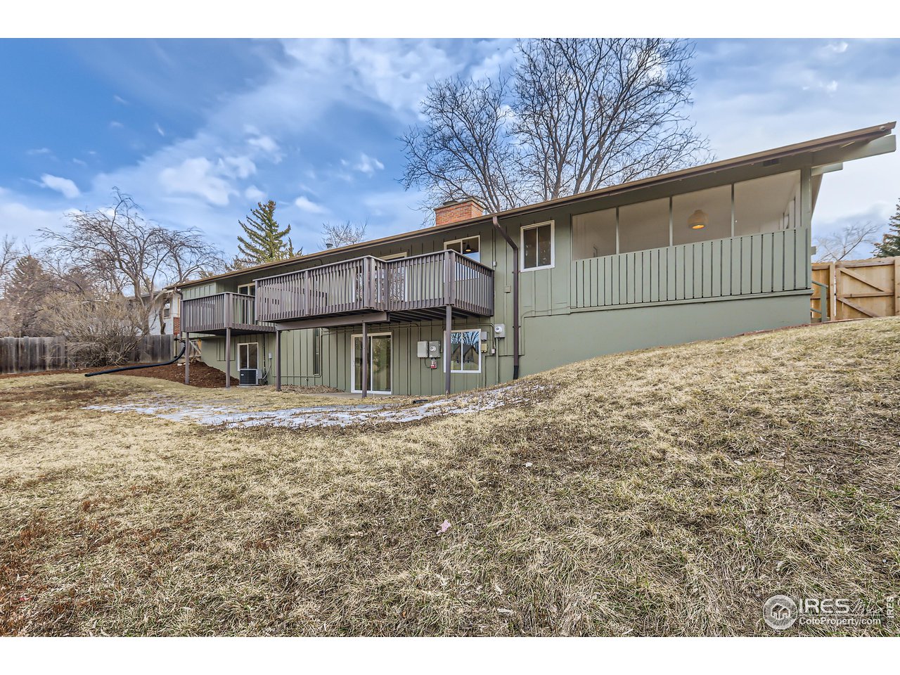 7215 Mount Sherman Rd