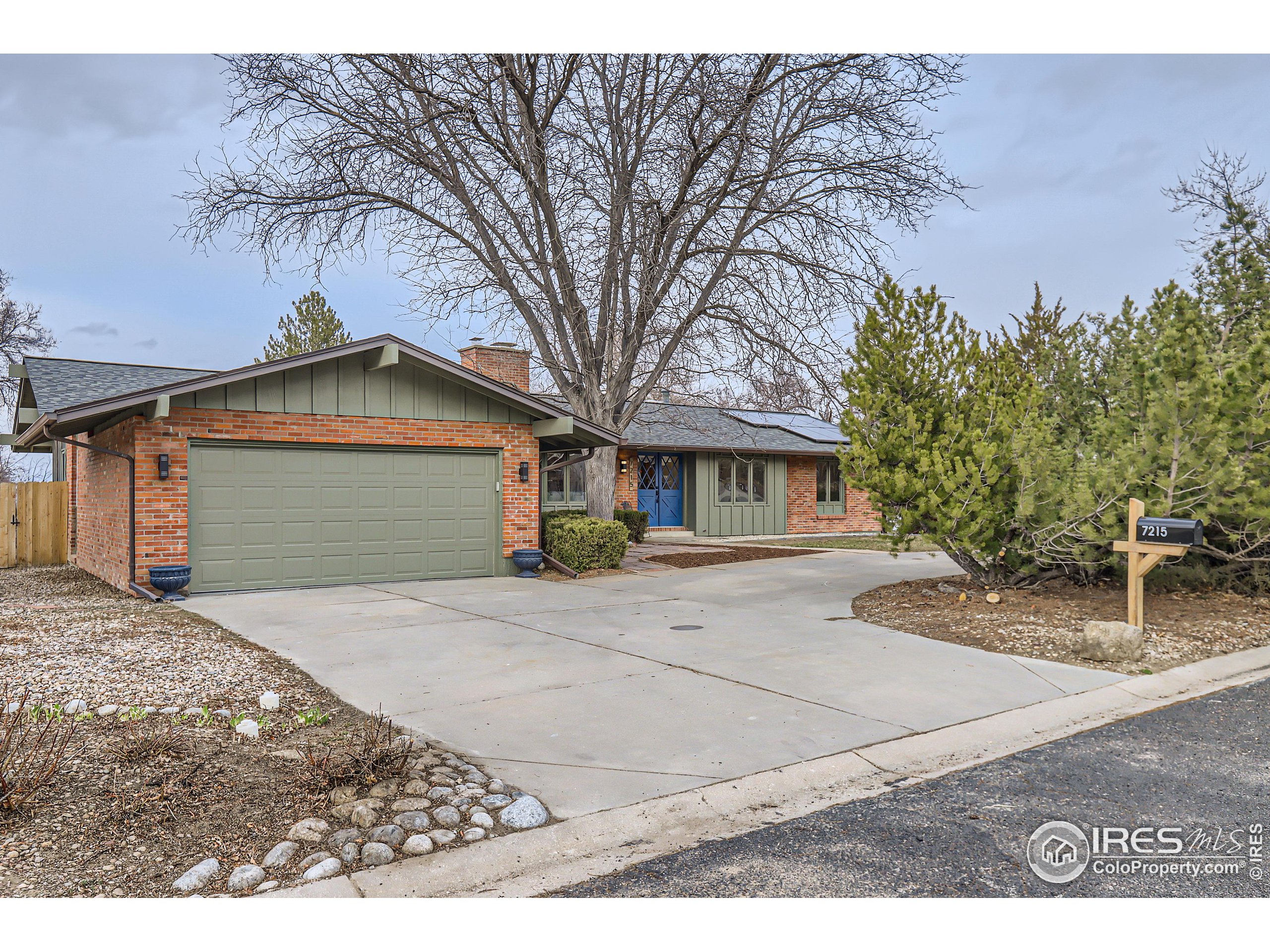 7215 Mount Sherman Rd