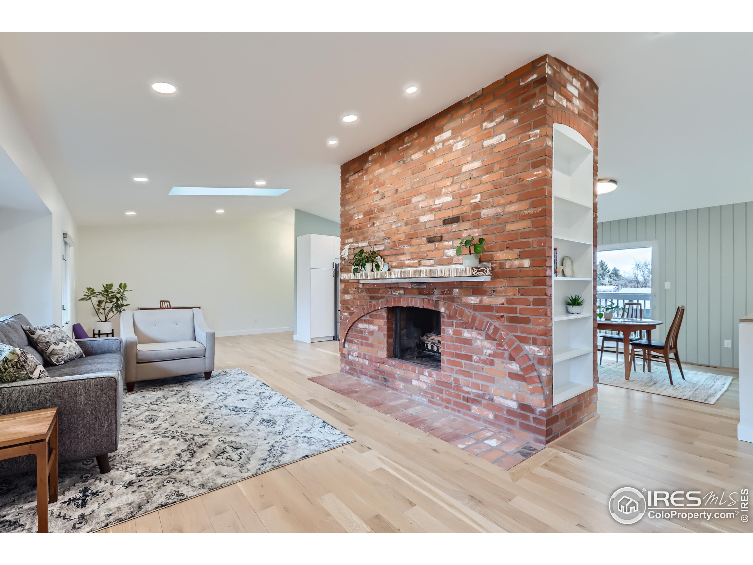 7215 Mount Sherman Rd