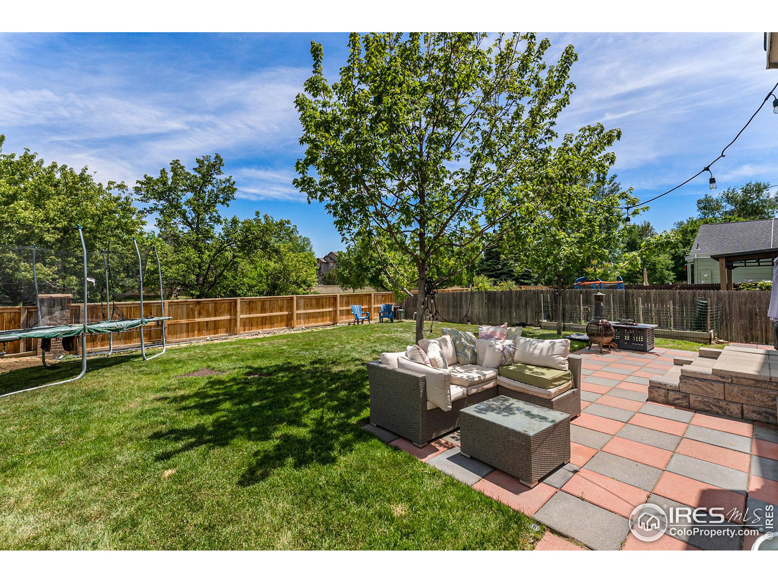1561 Bain Dr