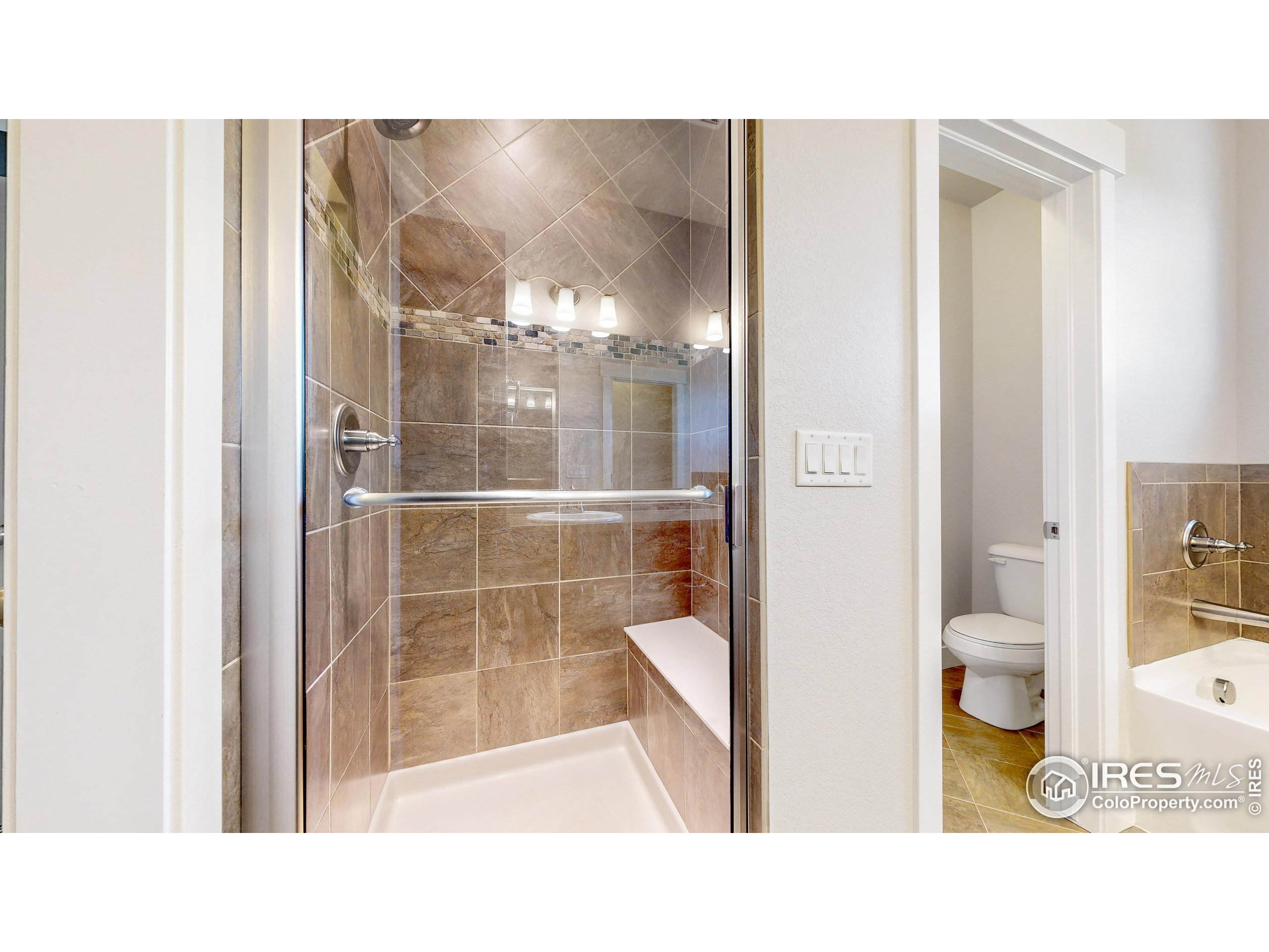 2708 Rockford Dr 103