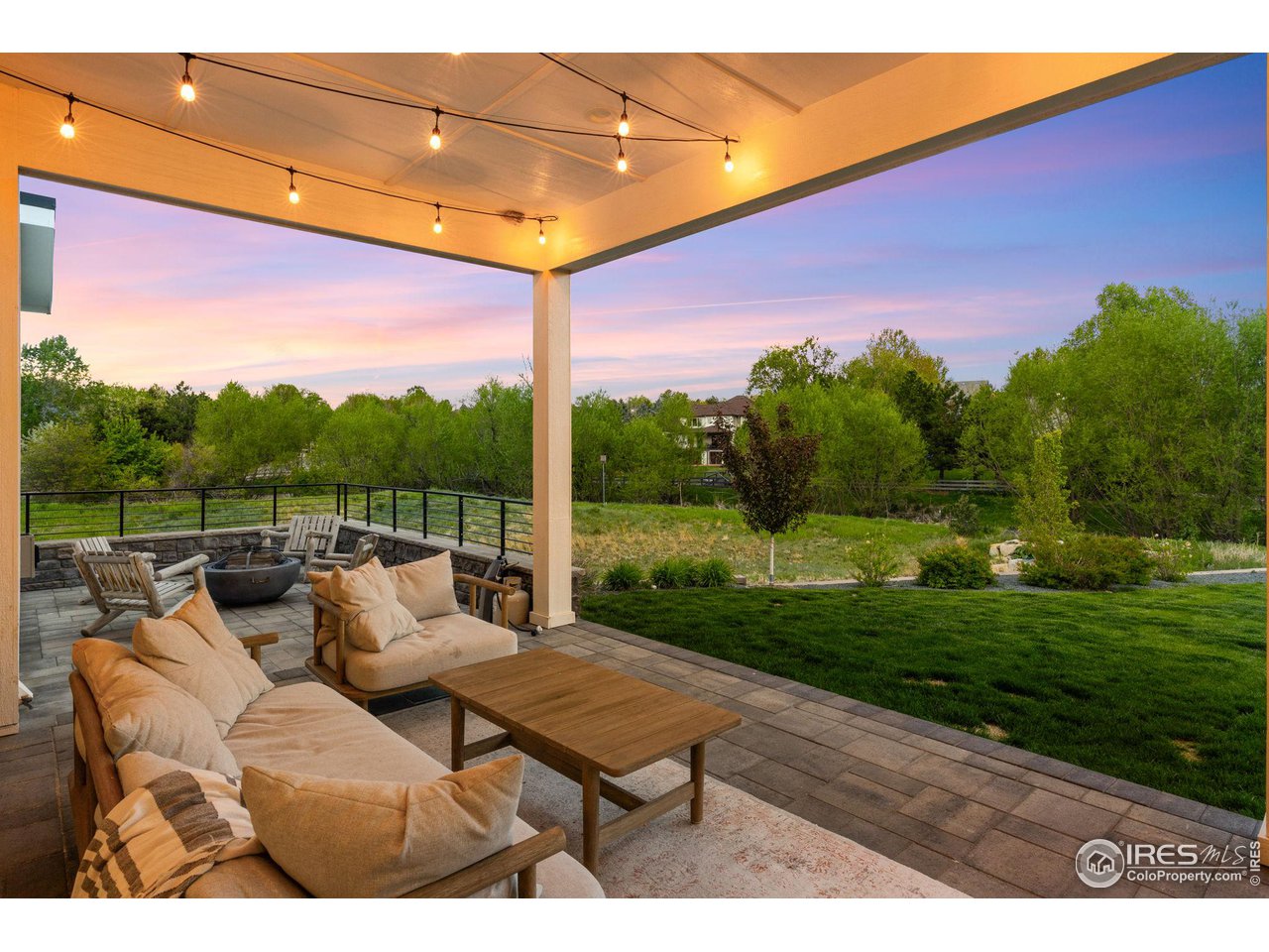 1515 Spring Creek Xing