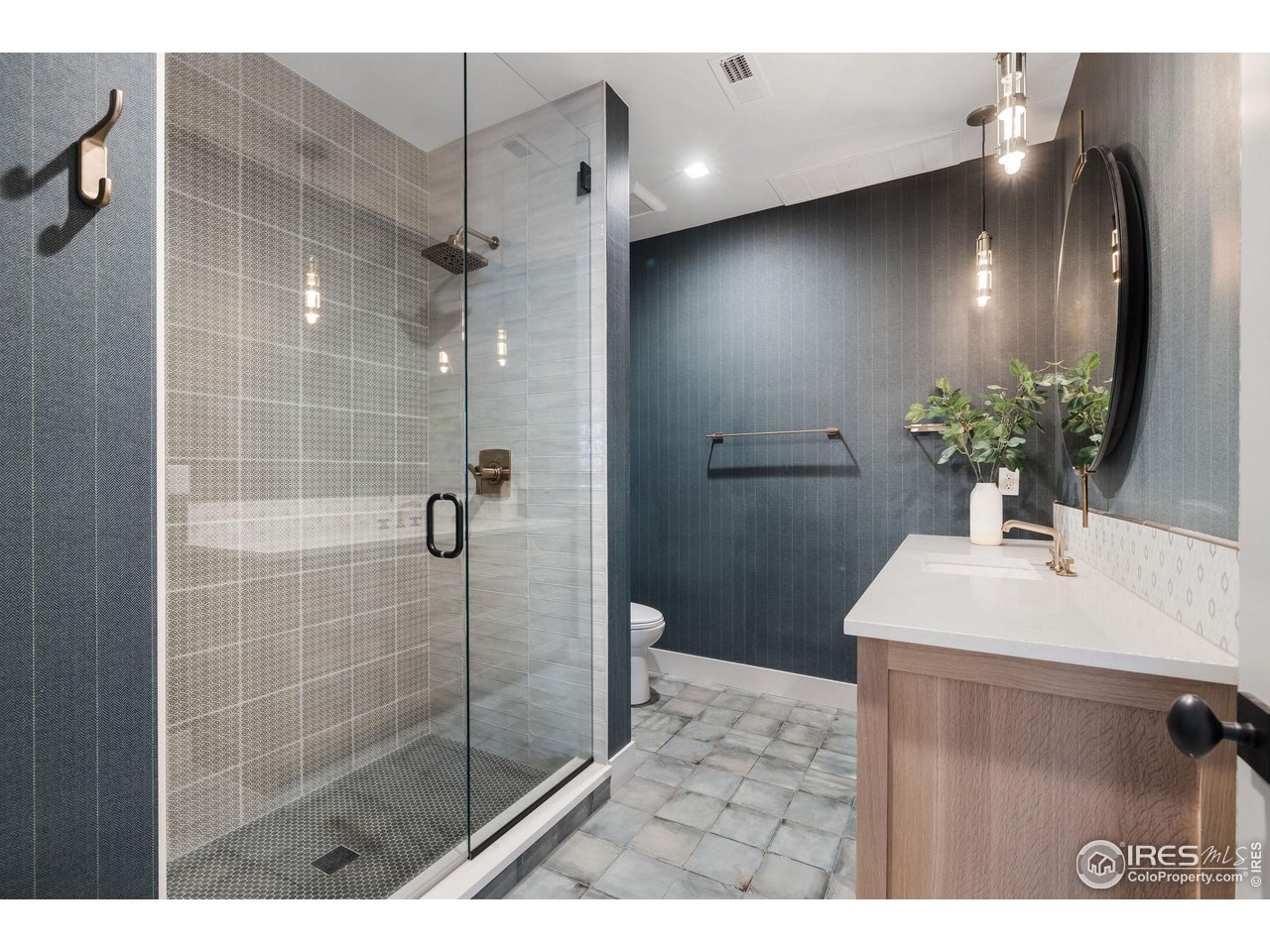 1515 Spring Creek Xing