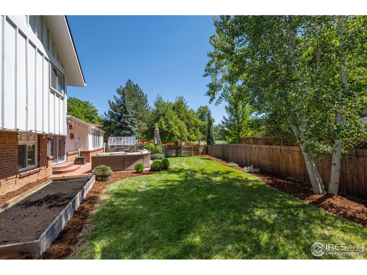 6976 Green Willow Ct