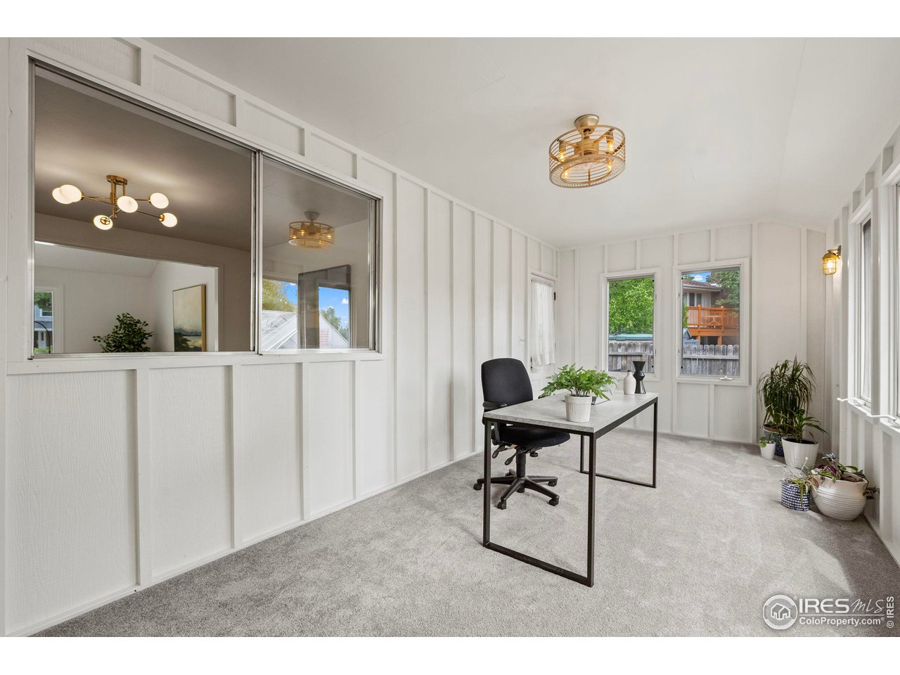 6976 Green Willow Ct