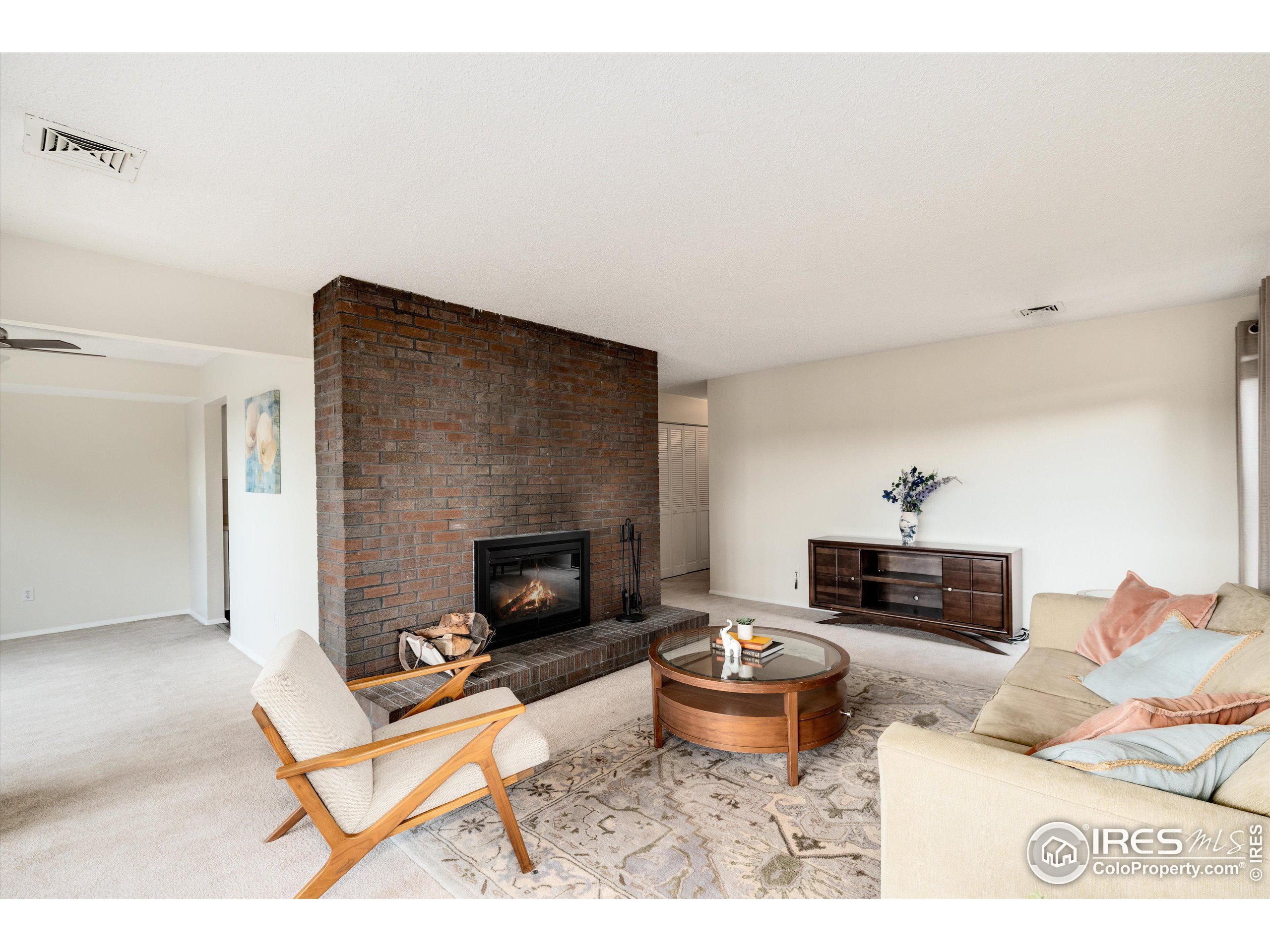 500 Manhattan Dr D9