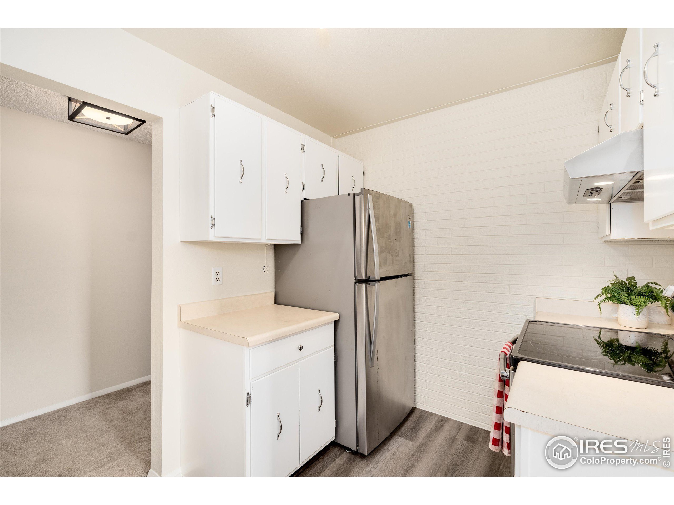 500 Manhattan Dr D9