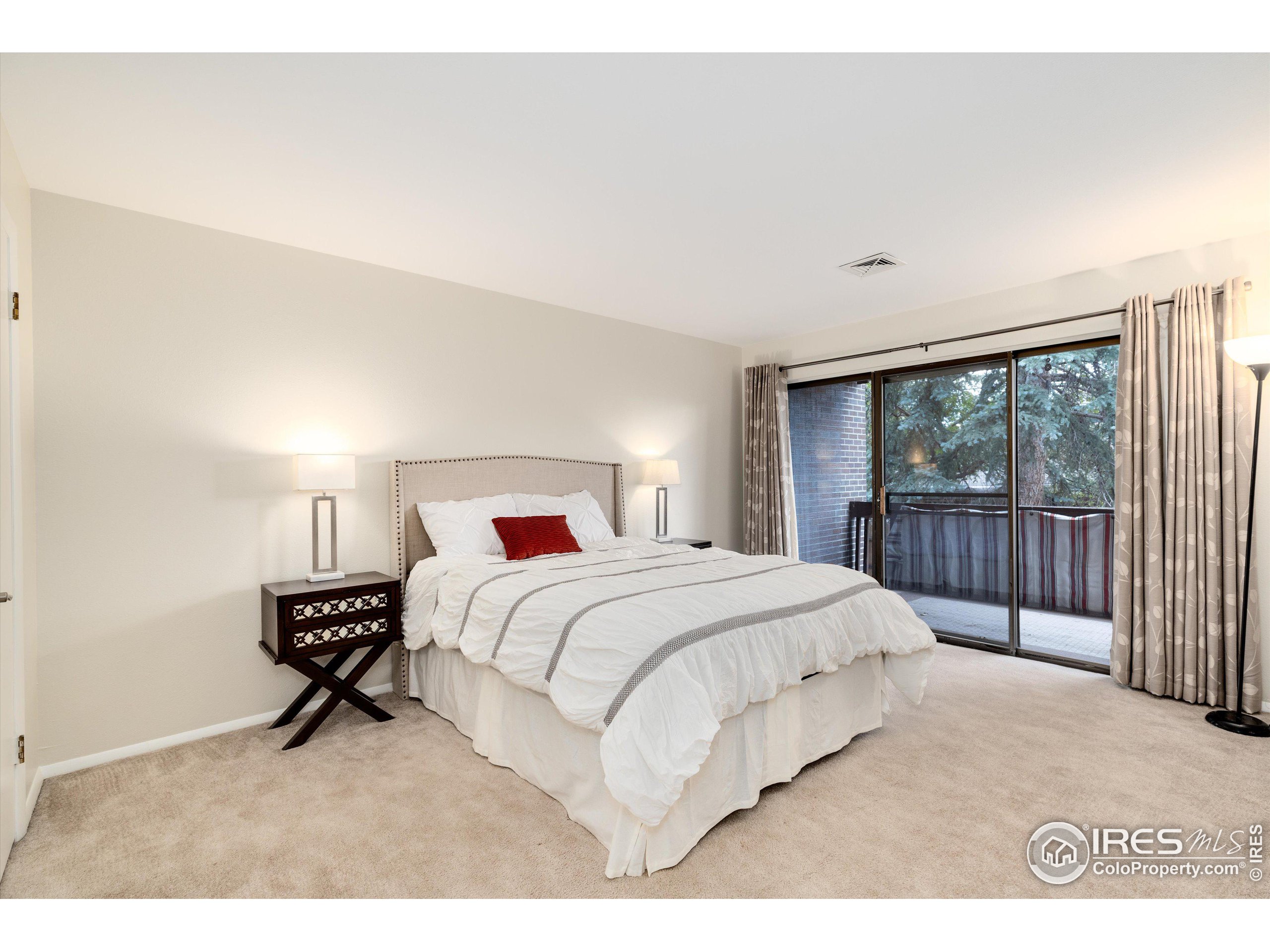 500 Manhattan Dr D9