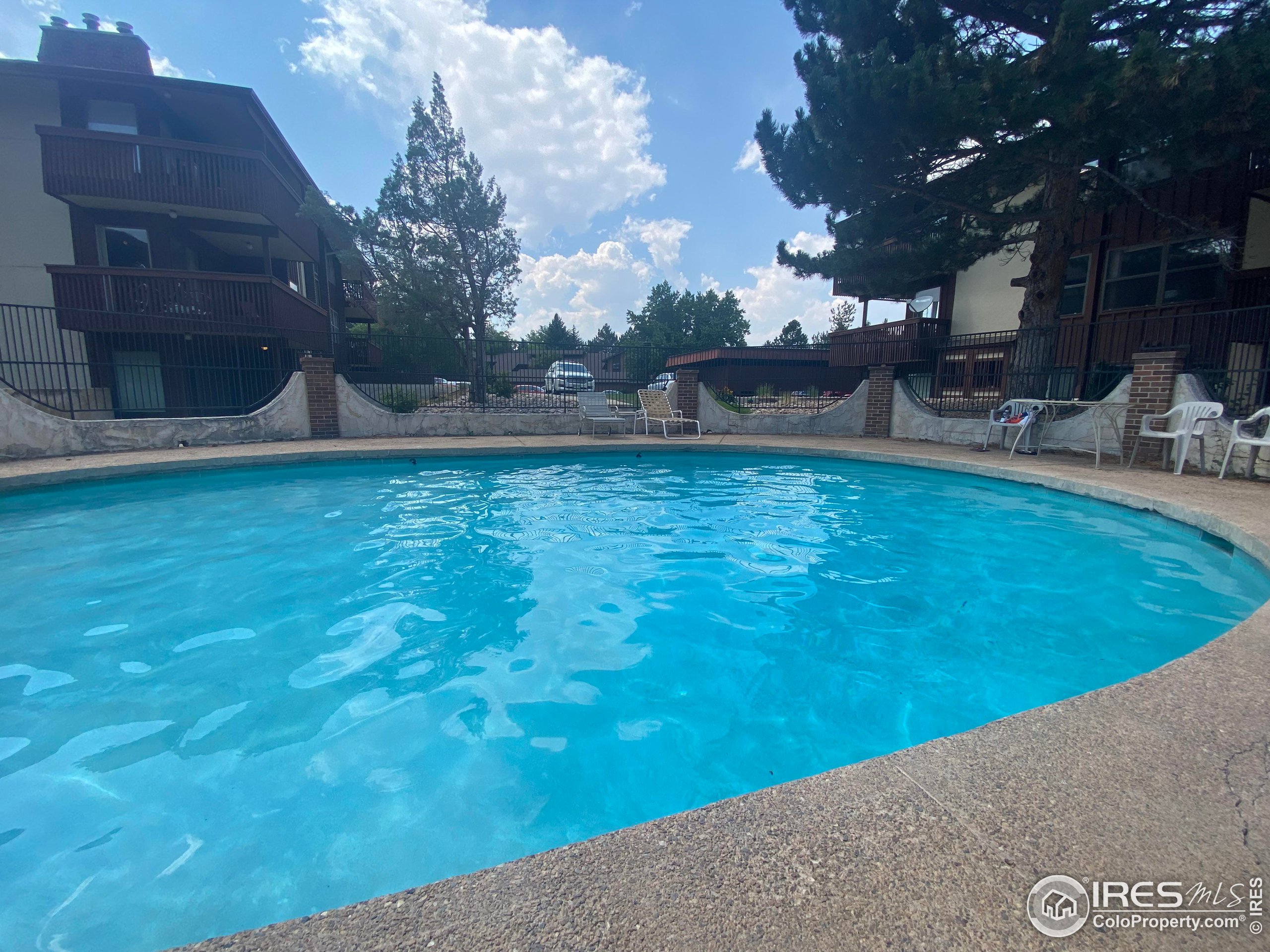 500 Manhattan Dr D9