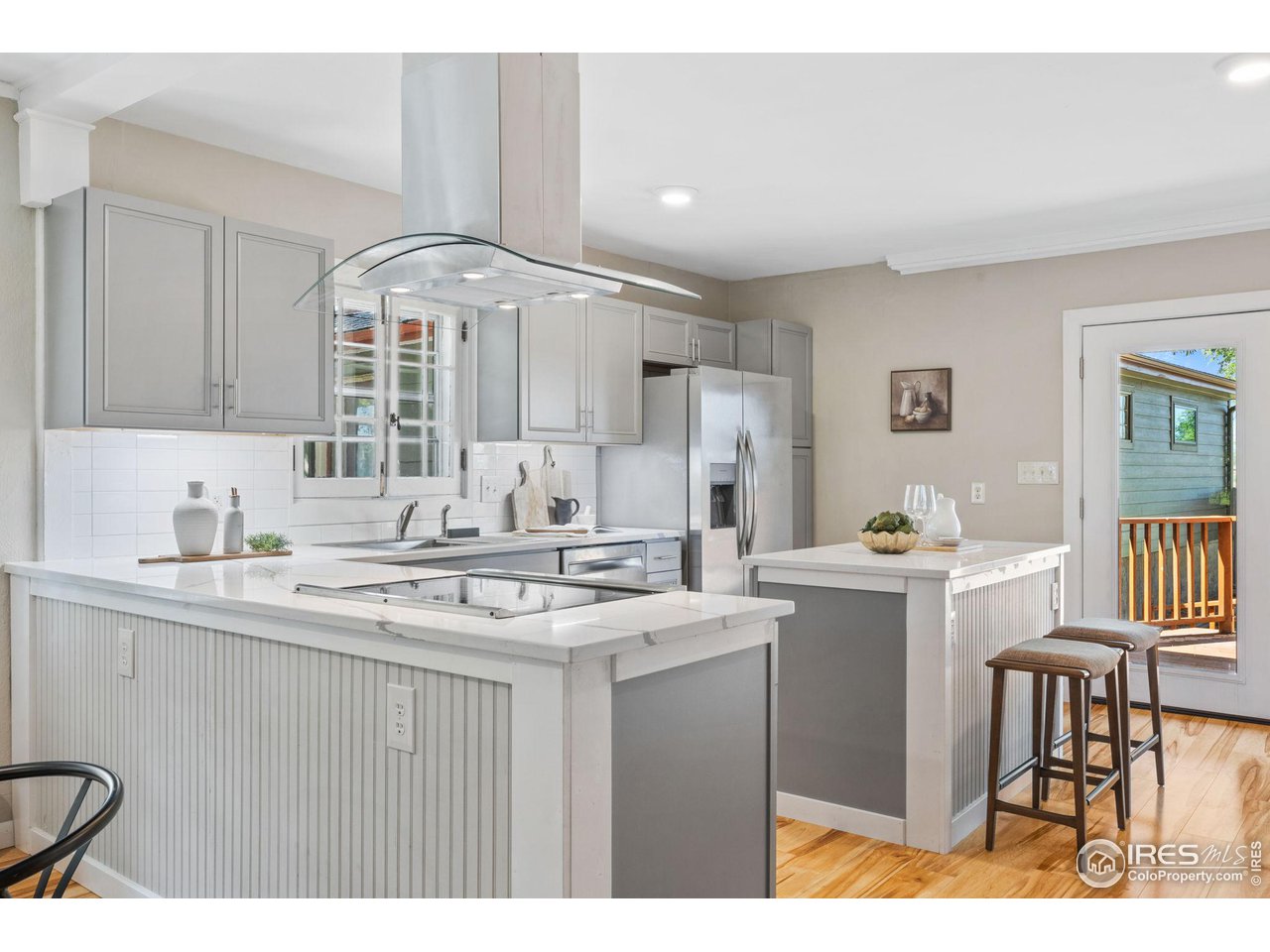 7823 E County Line Rd