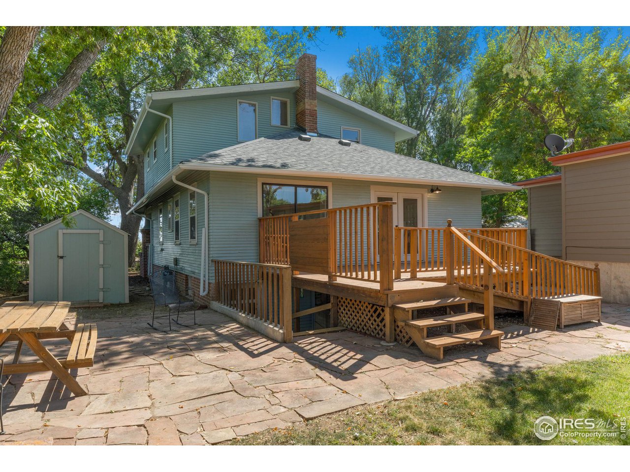 7823 E County Line Rd