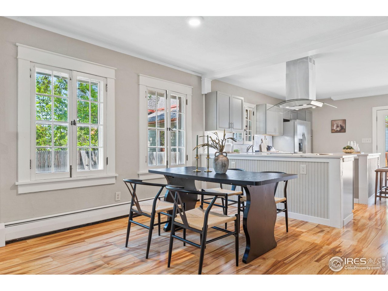 7823 E County Line Rd