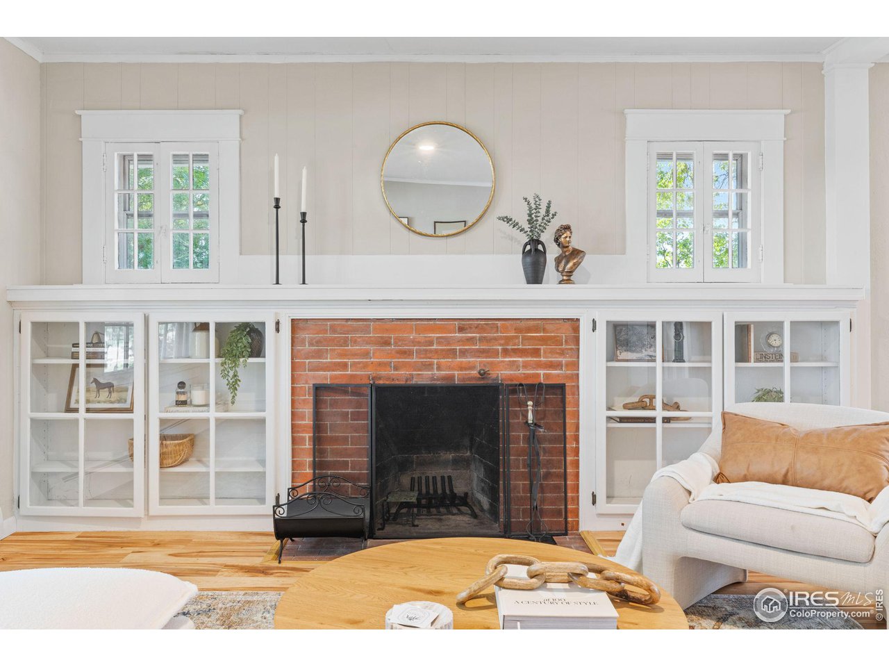 7823 E County Line Rd