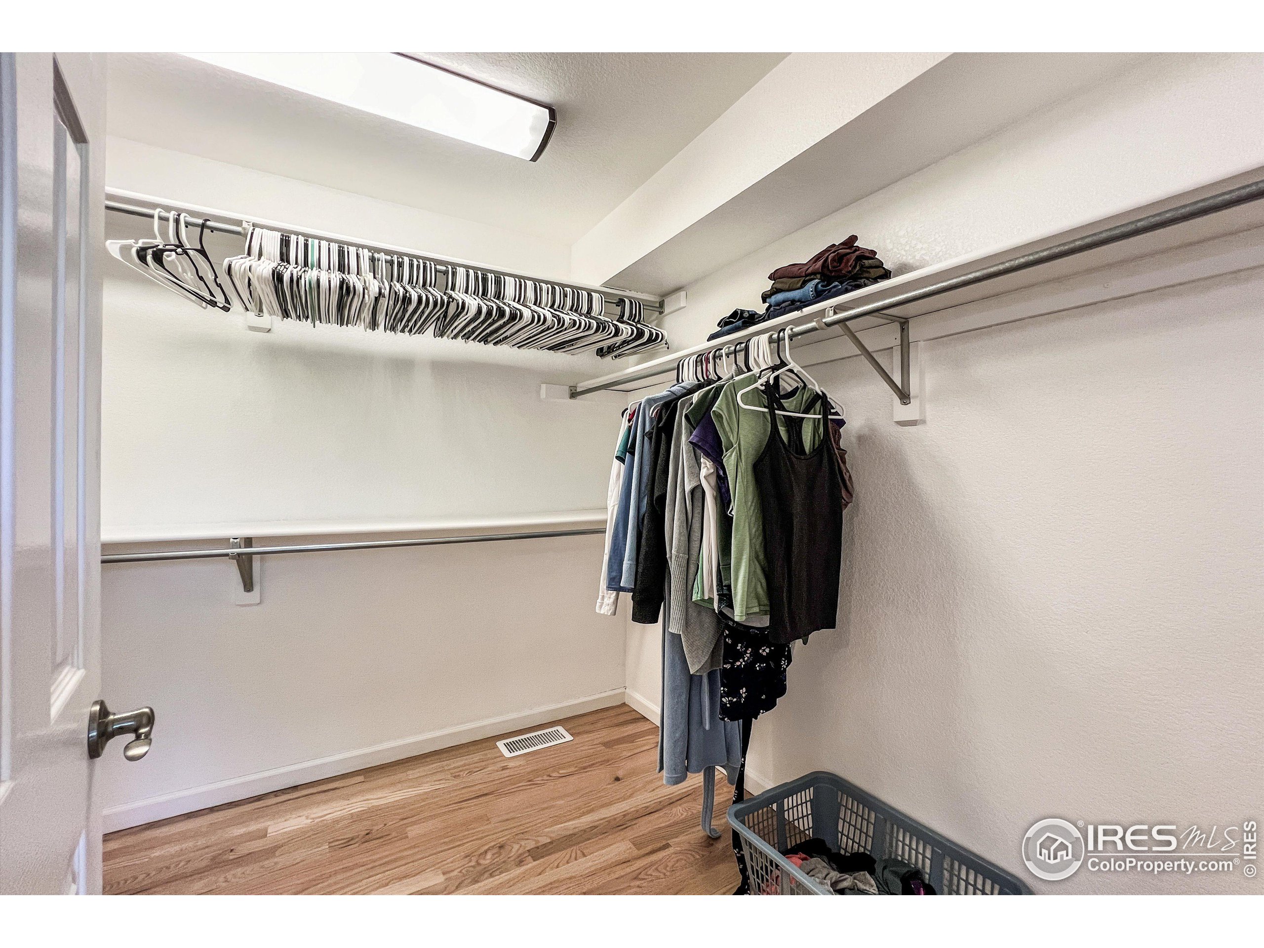 2233 Barn Swallow Dr