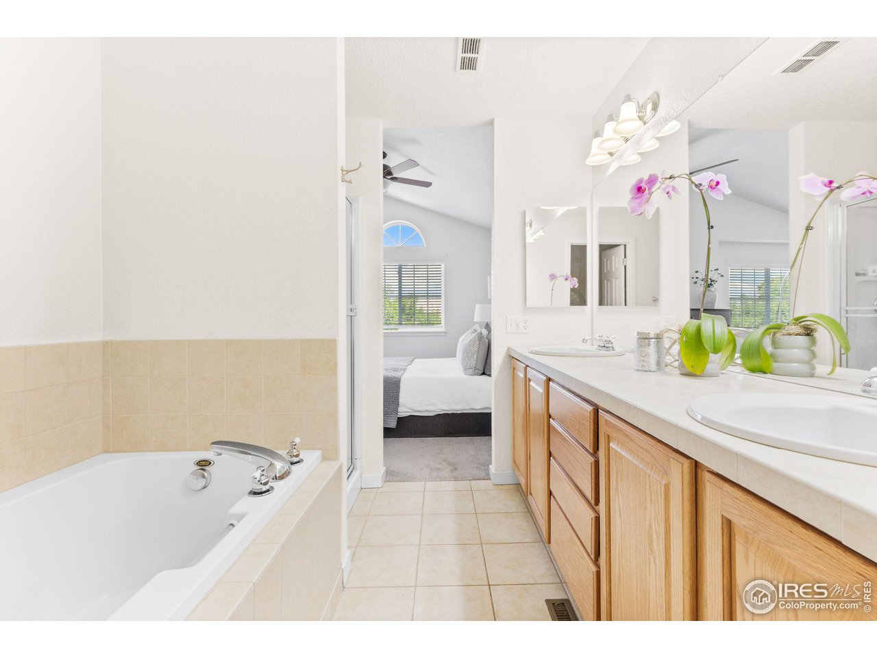 5075 Ladies Tresses Pl