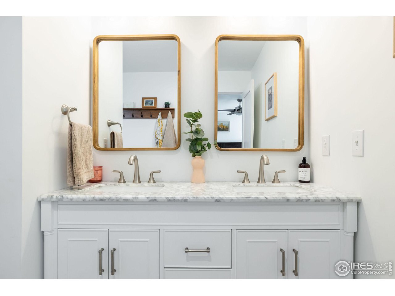 3850 Paseo del Prado 35