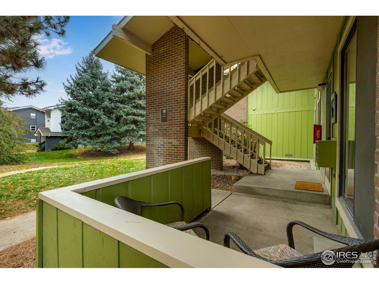 2800 Kalmia Ave B202