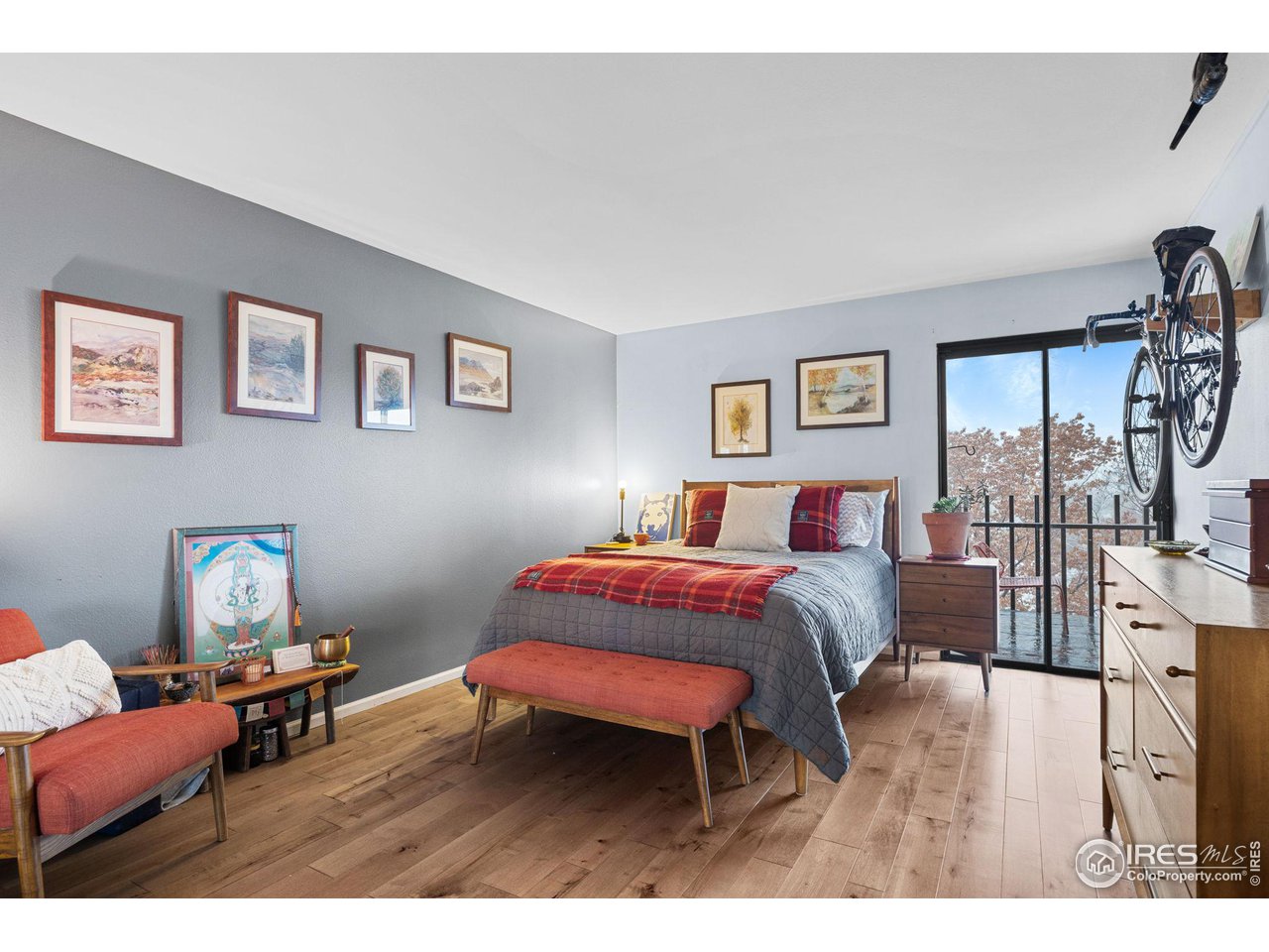 480 S Marion Pkwy 805