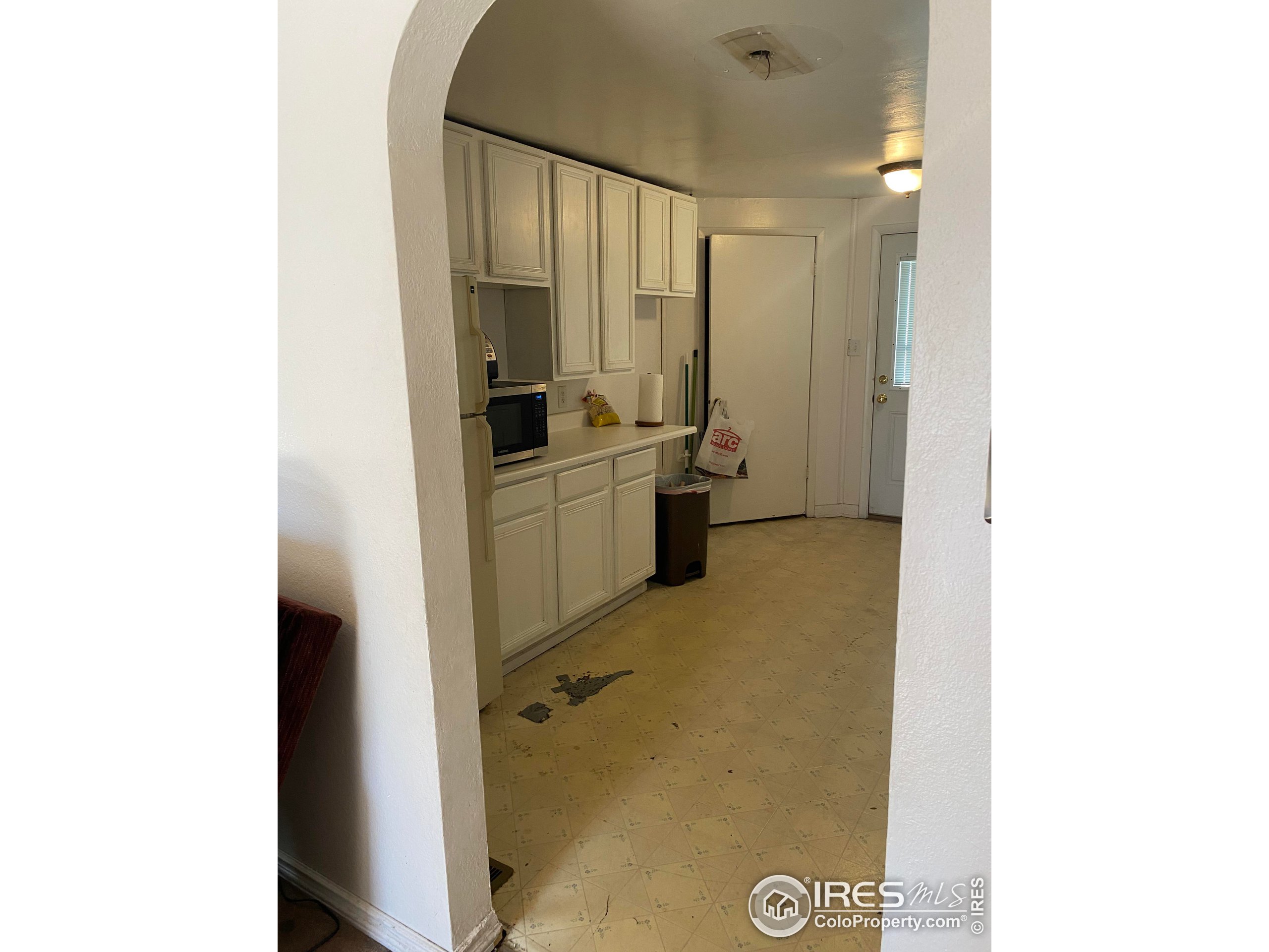 144 E 5th Ave