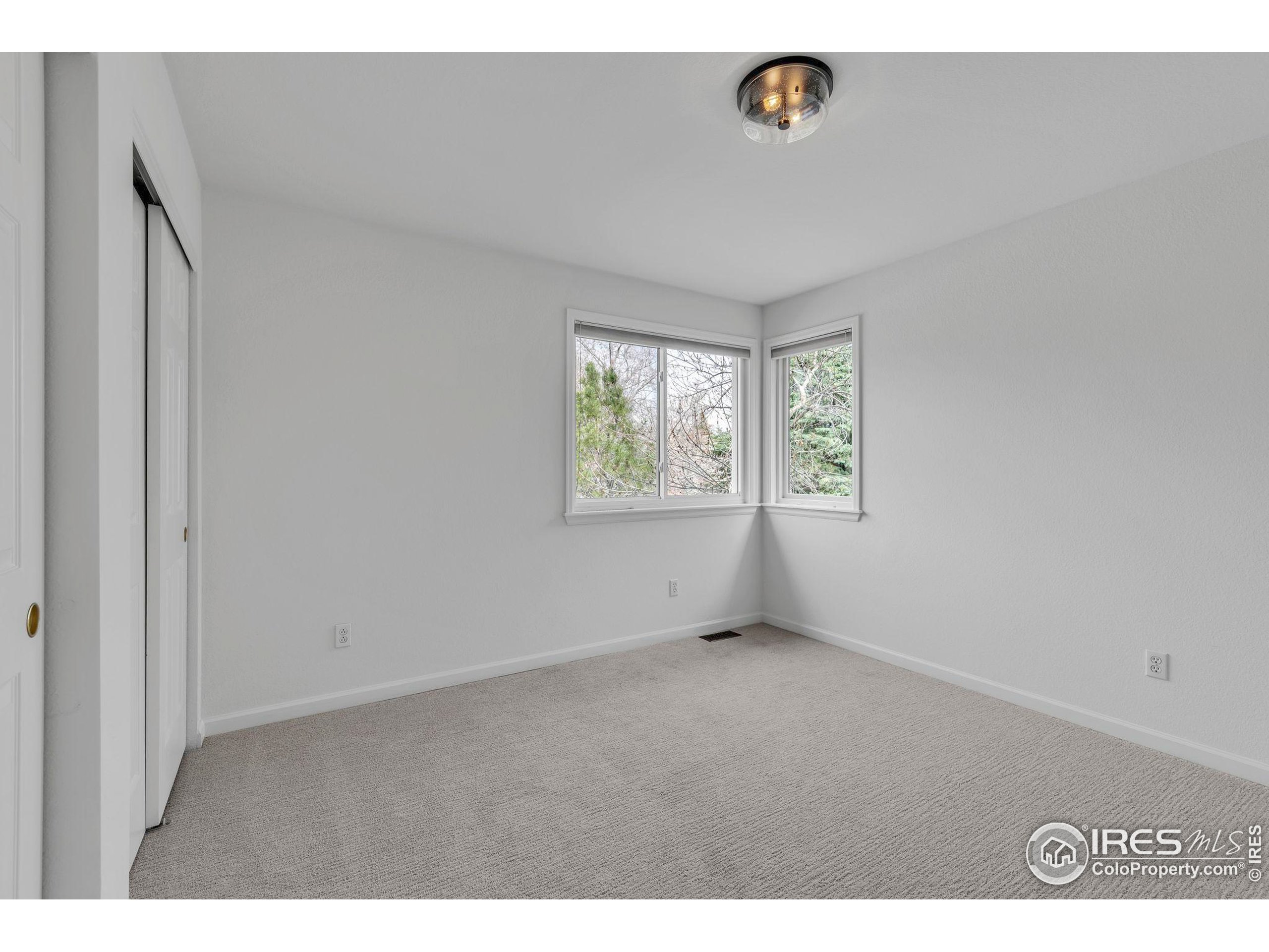 1456 Zinnia Cir