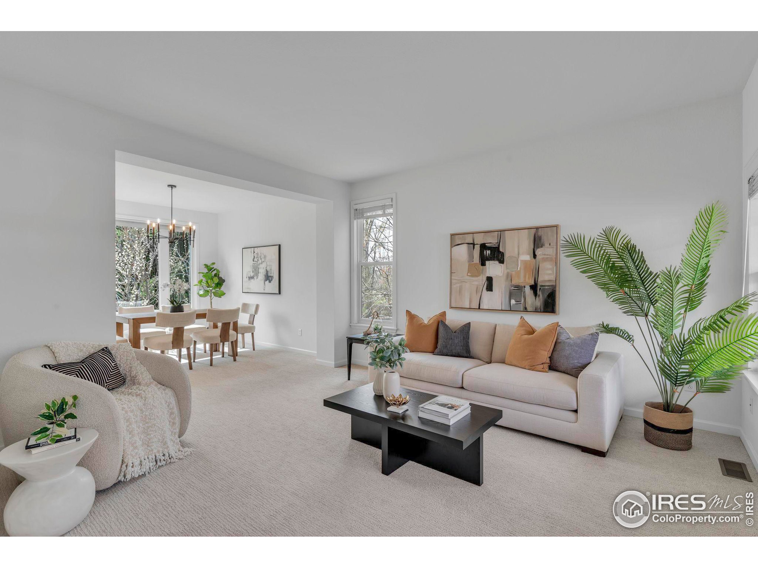 1456 Zinnia Cir