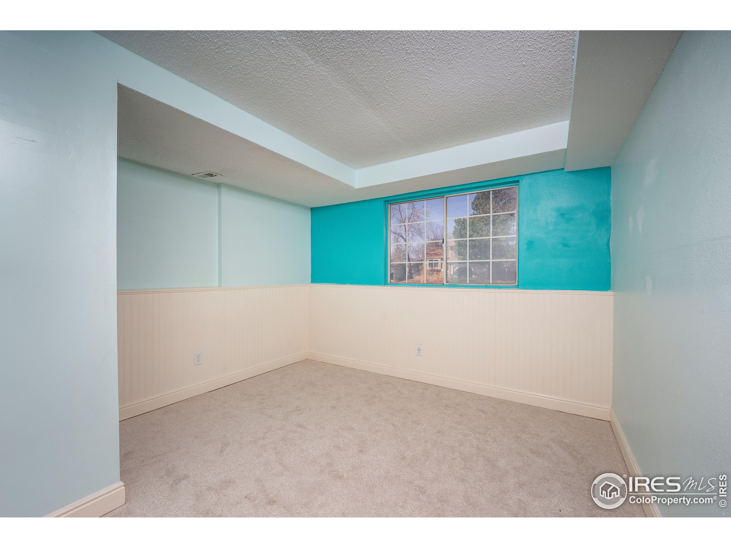 373 Fir Ln