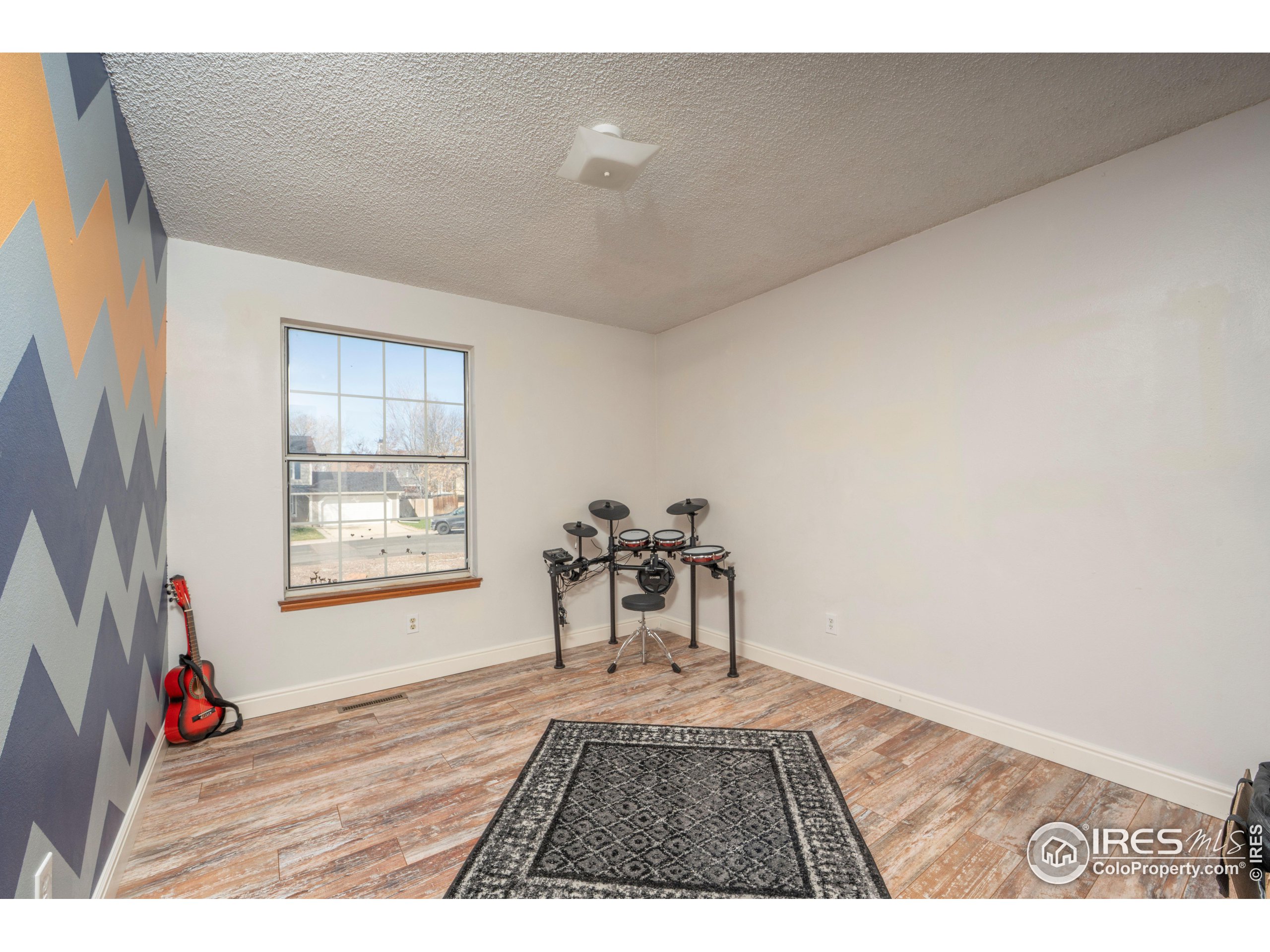373 Fir Ln