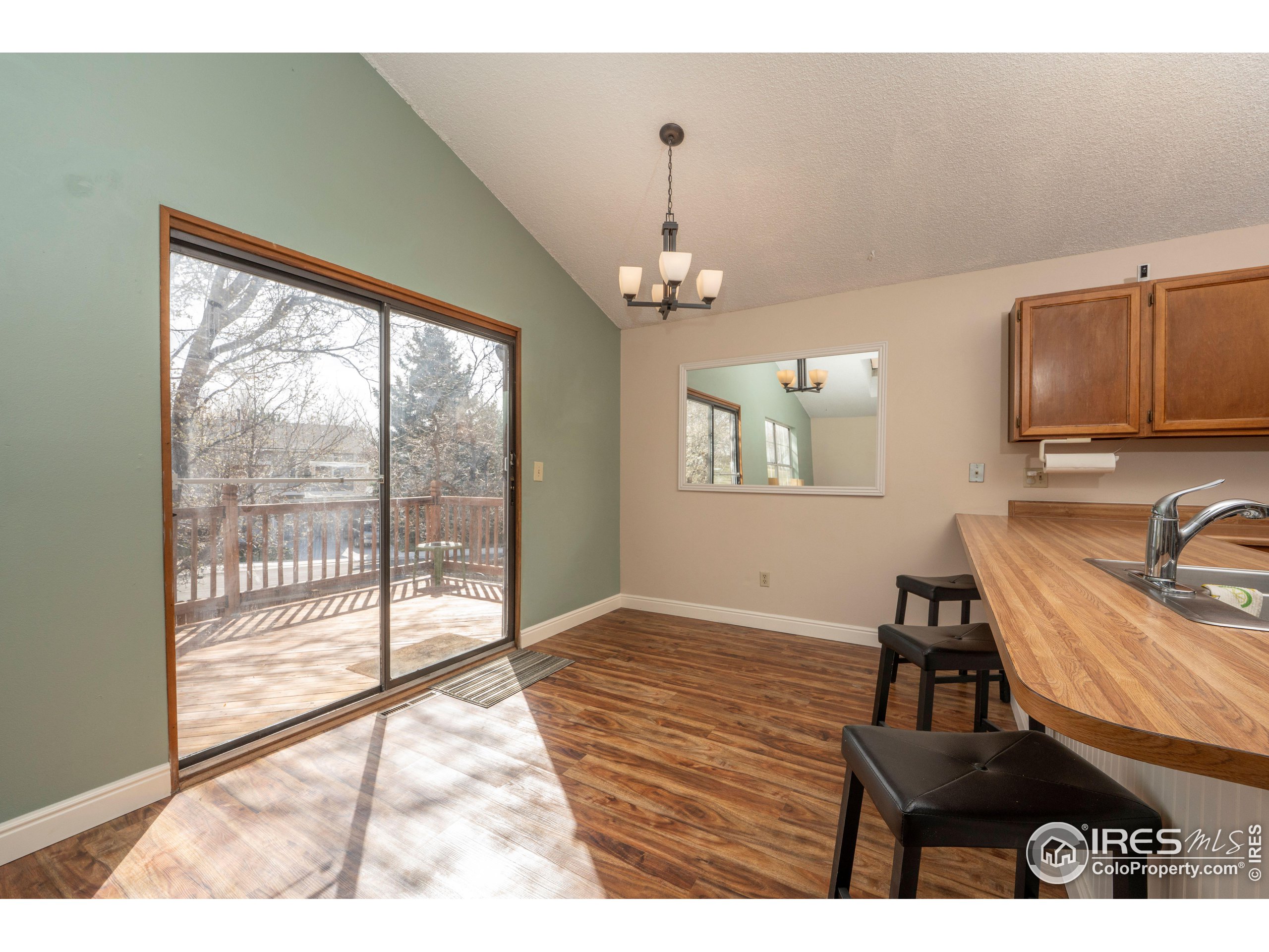 373 Fir Ln