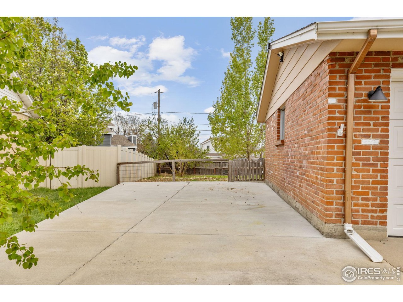 4544 W 65th Ave