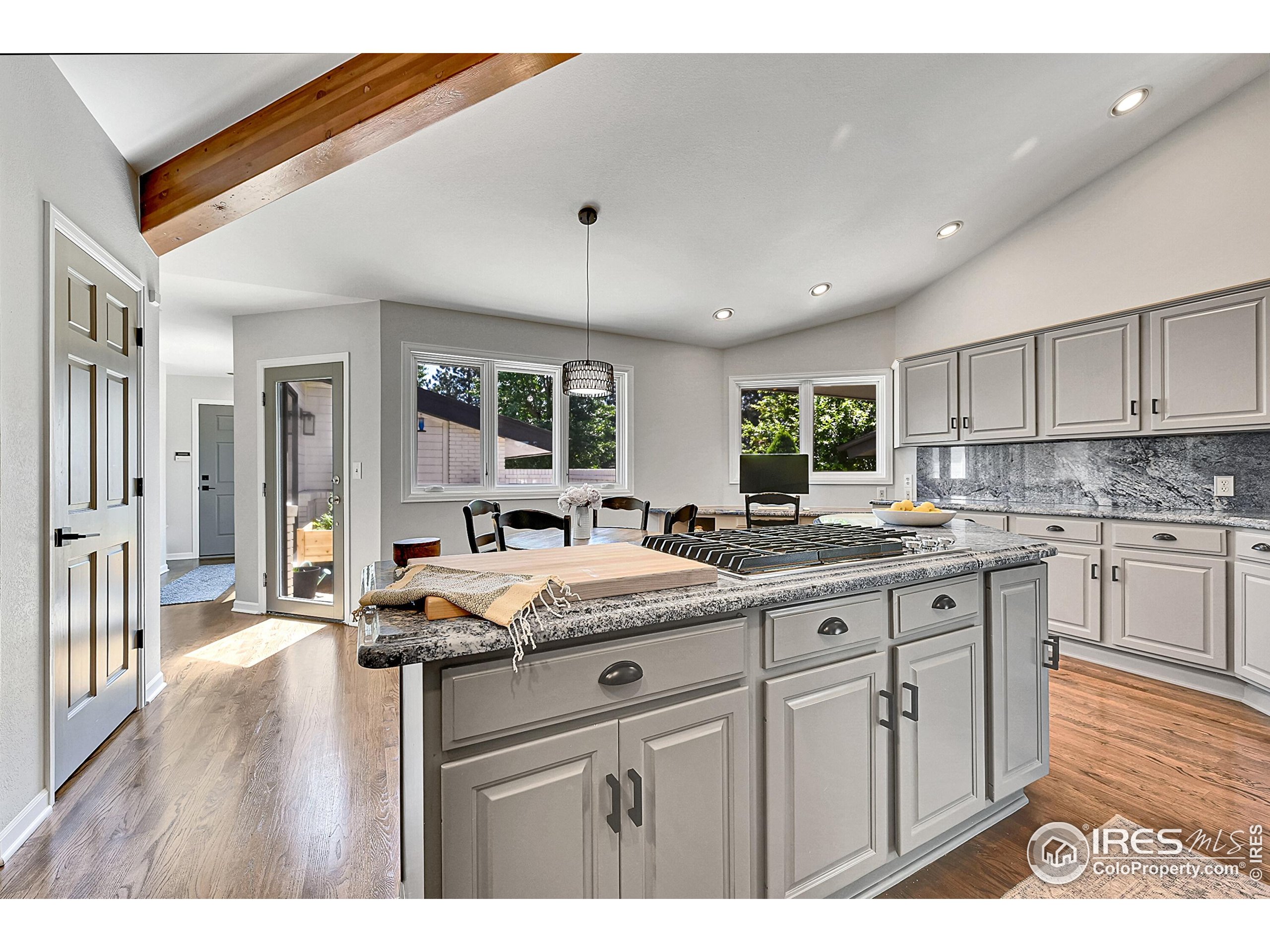 8753 Crimson Clover Ln