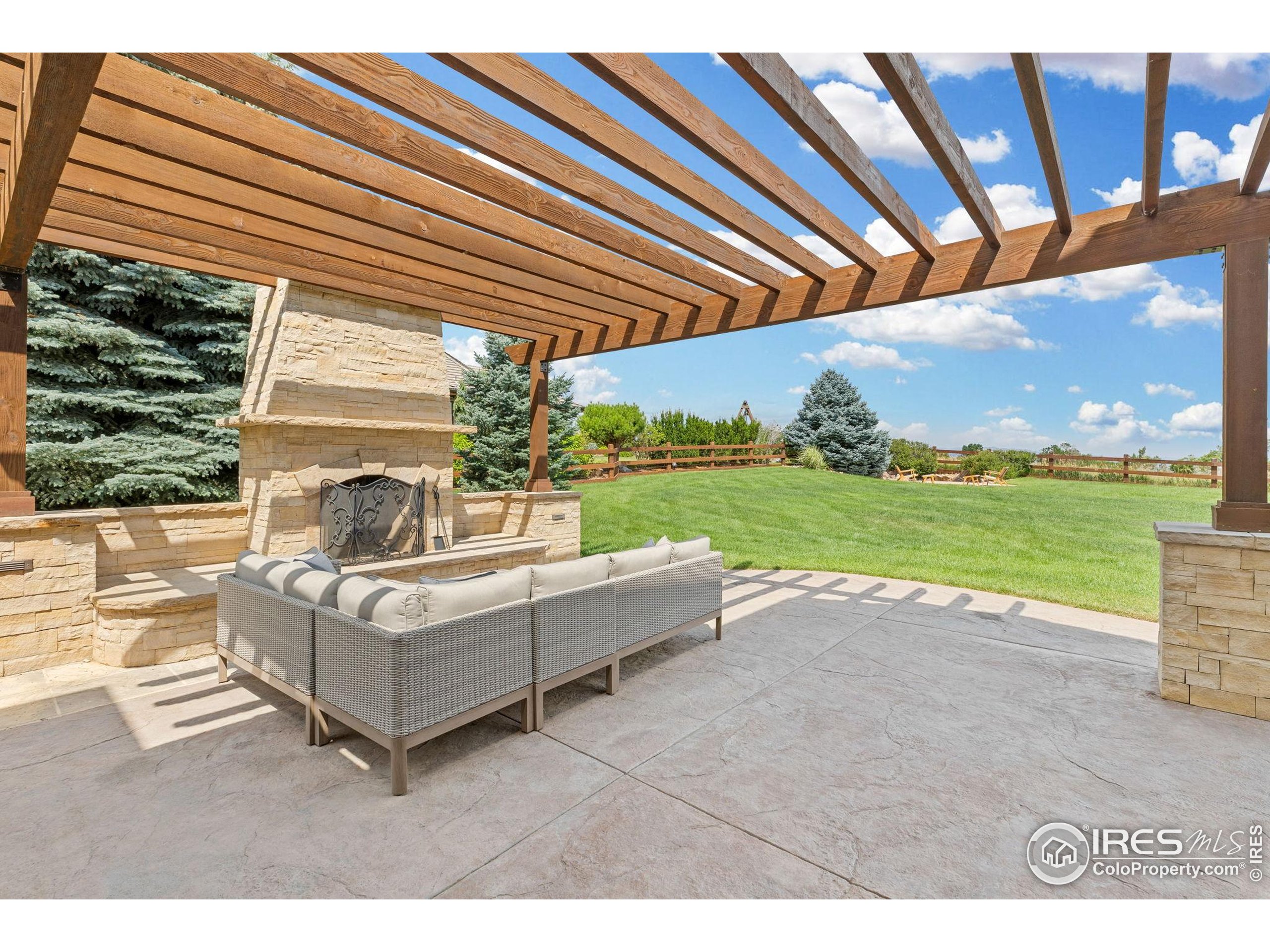 6557 Legend Ridge Trl