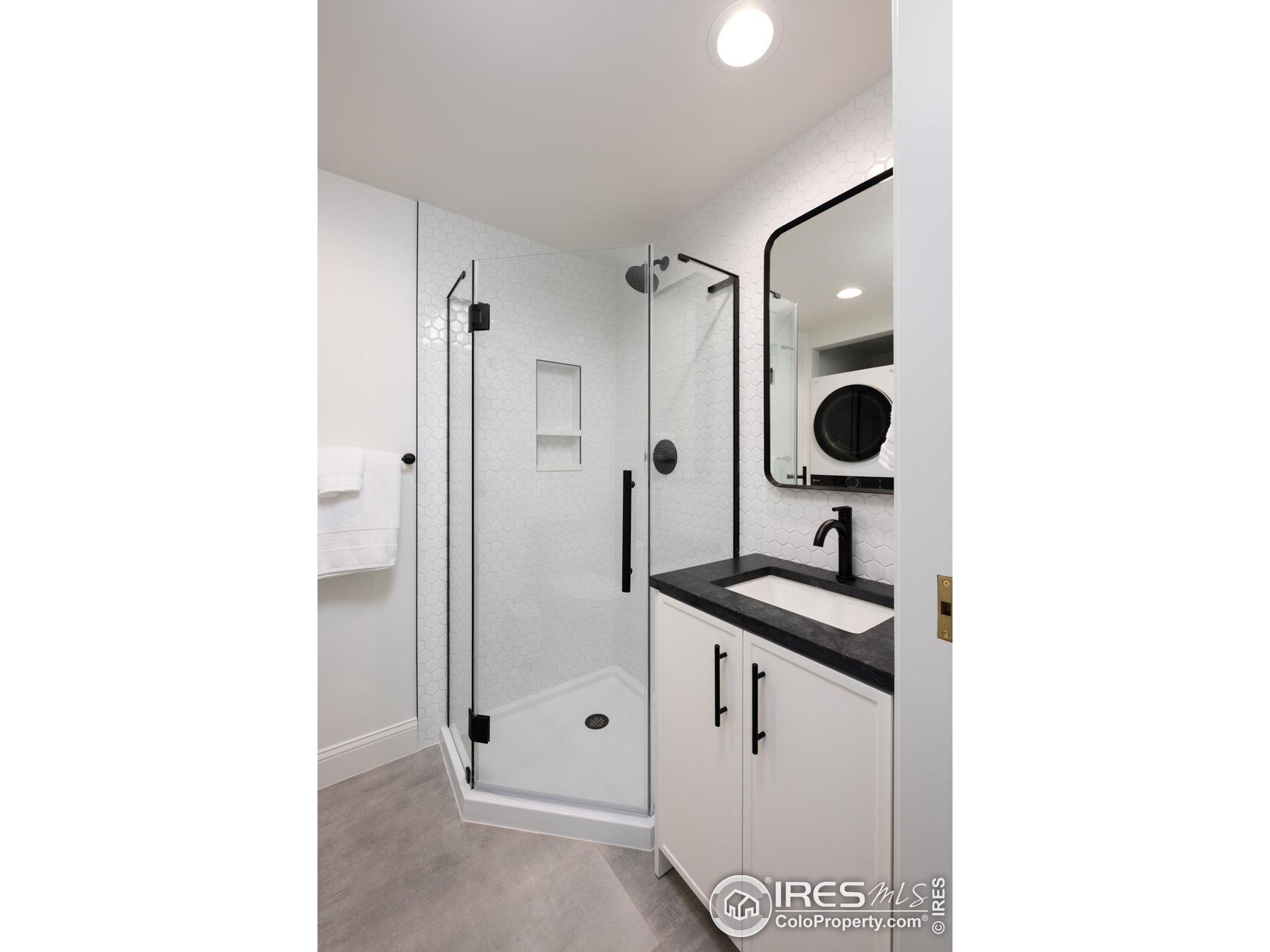 1450 High St