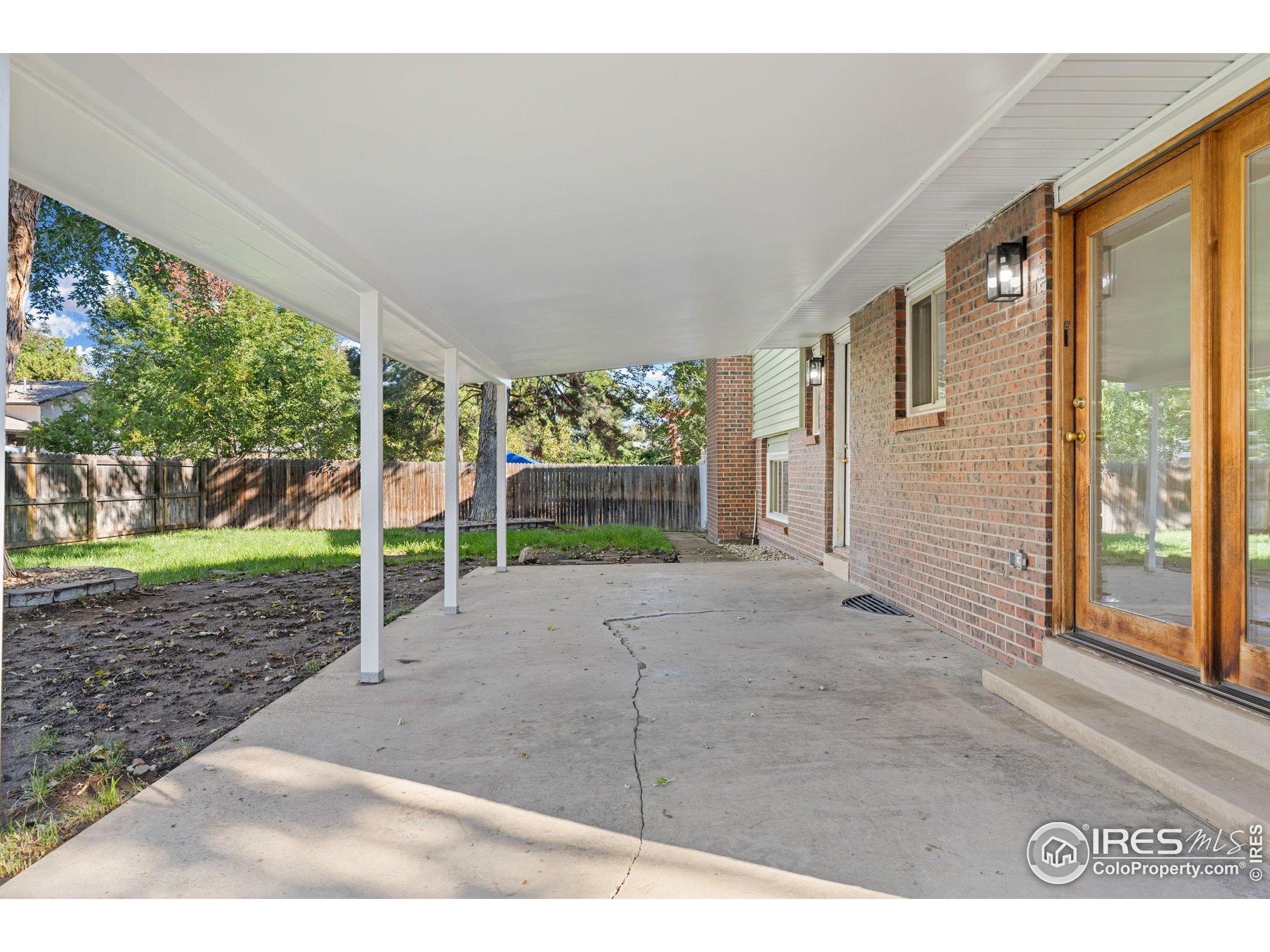 1435 Ashcroft Dr