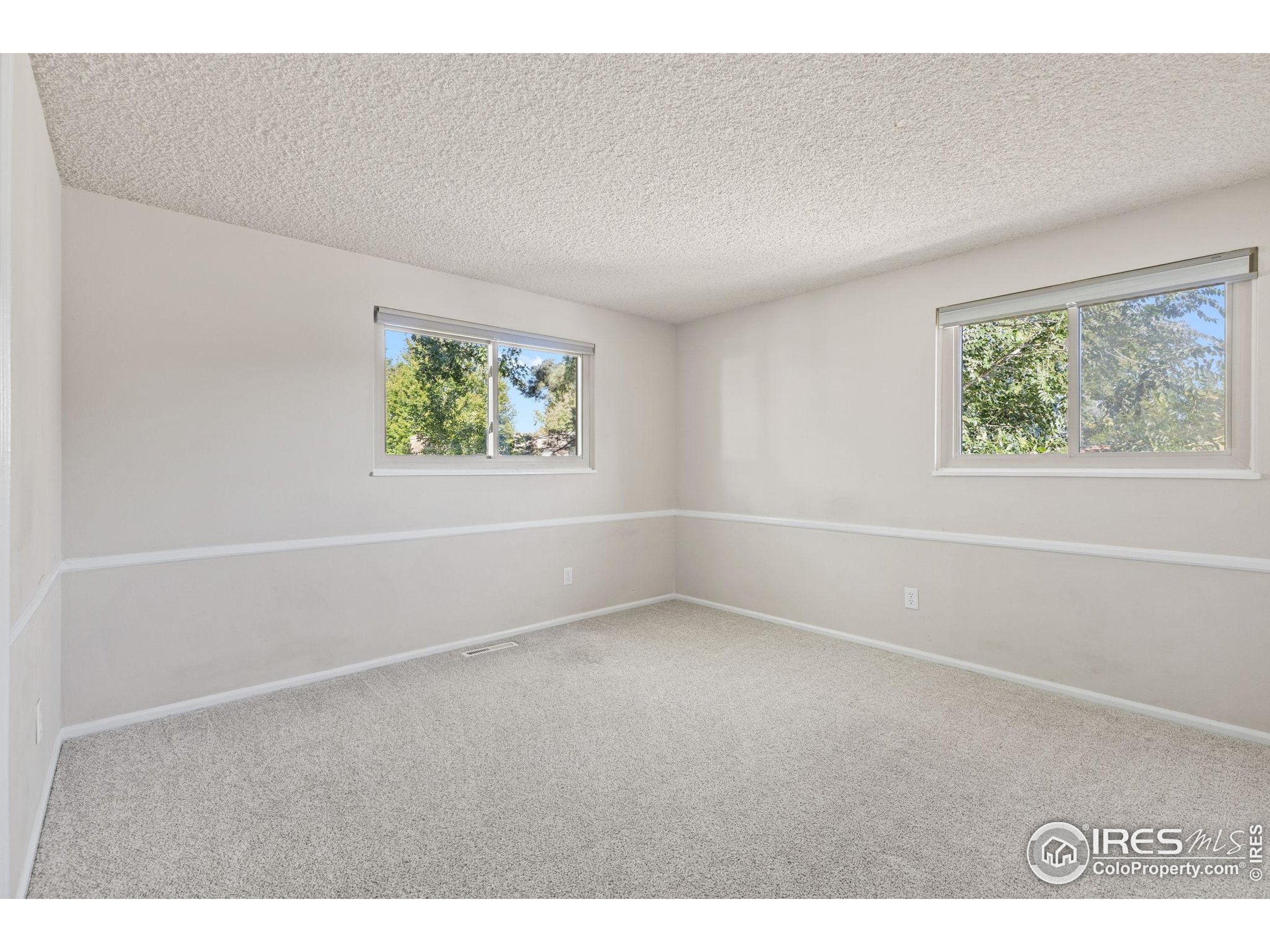 1435 Ashcroft Dr