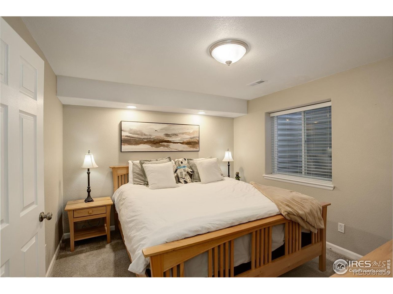 3207 Opal Ln