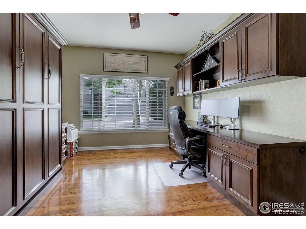 3207 Opal Ln