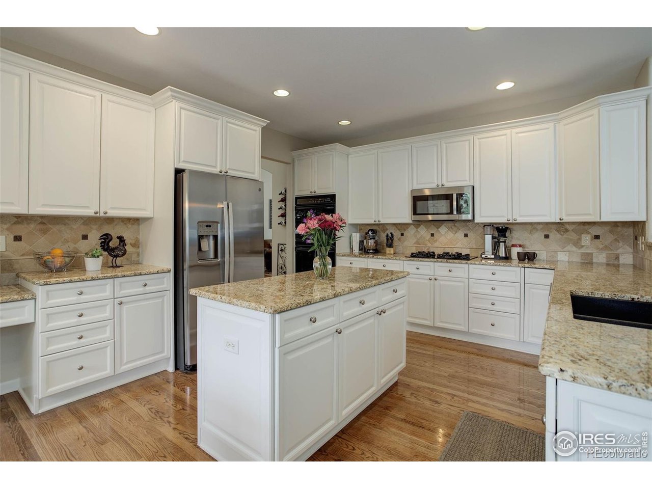 3207 Opal Ln