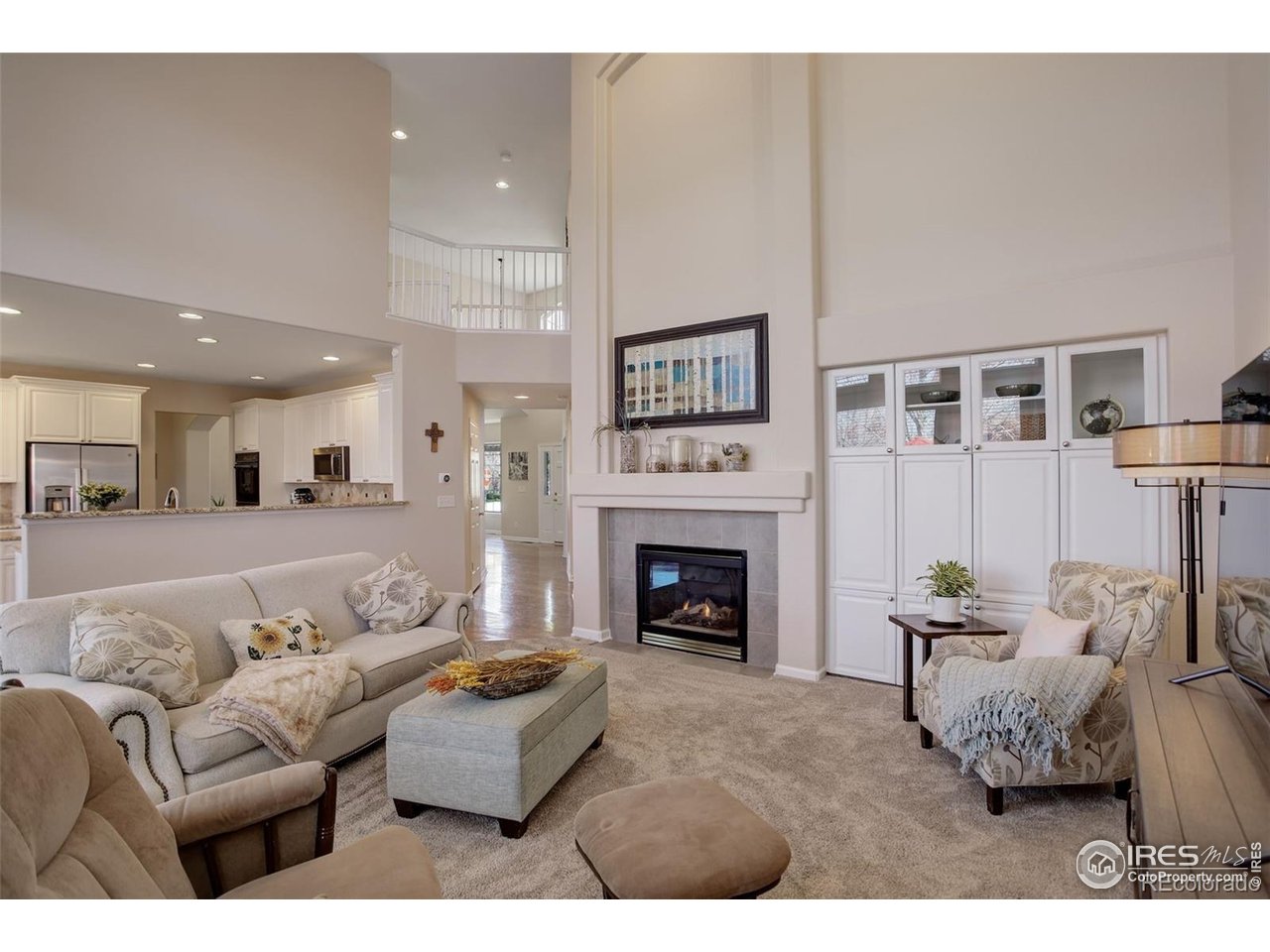 3207 Opal Ln