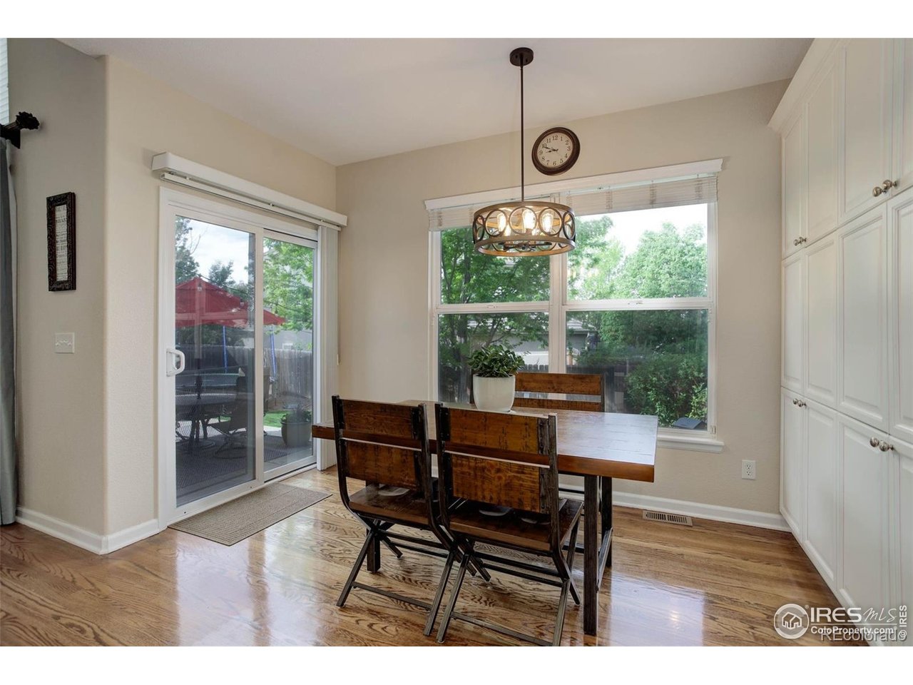 3207 Opal Ln